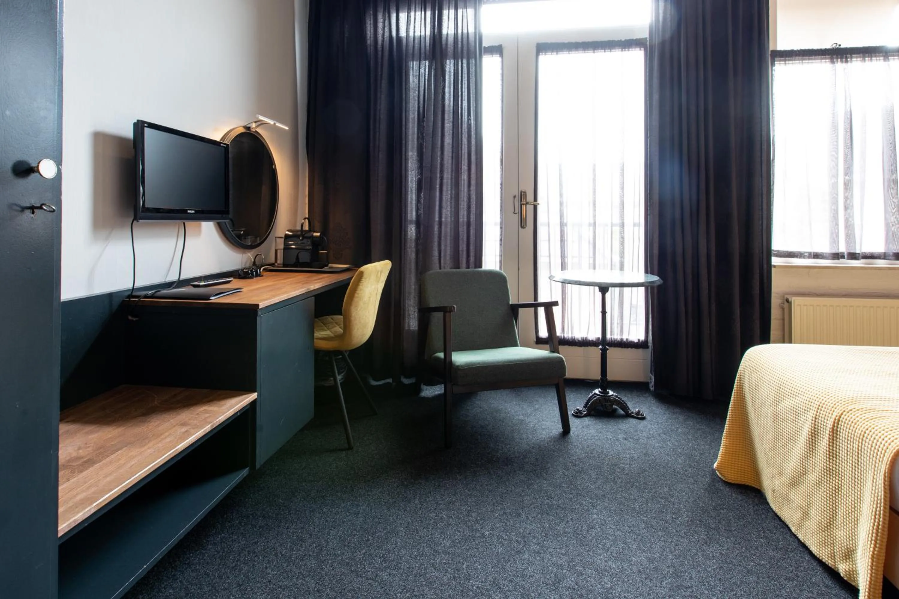 Bed in Hotel Café Restaurant De Posthoorn