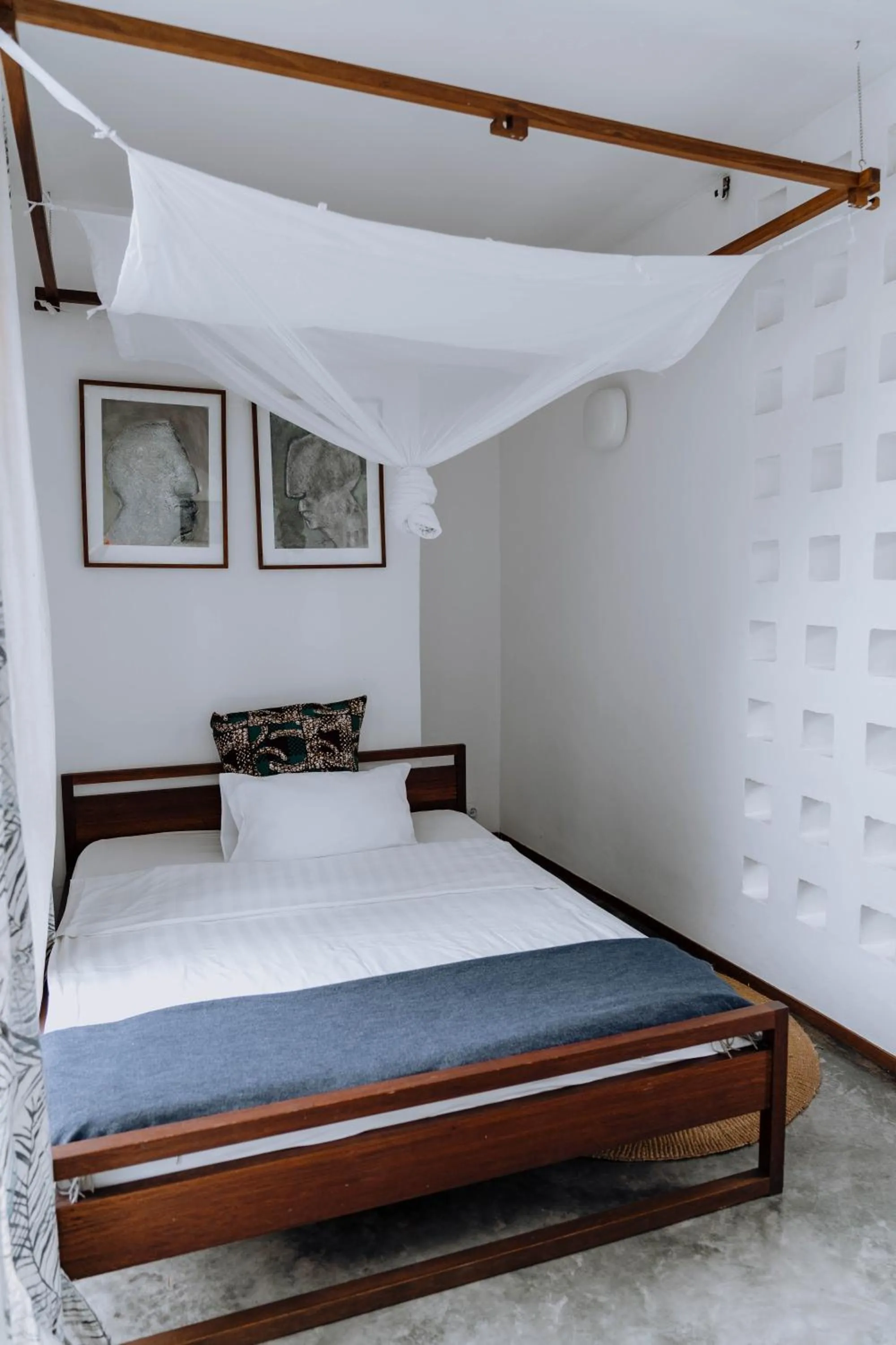 Photo of the whole room, Bed in Kaliwa Lodge