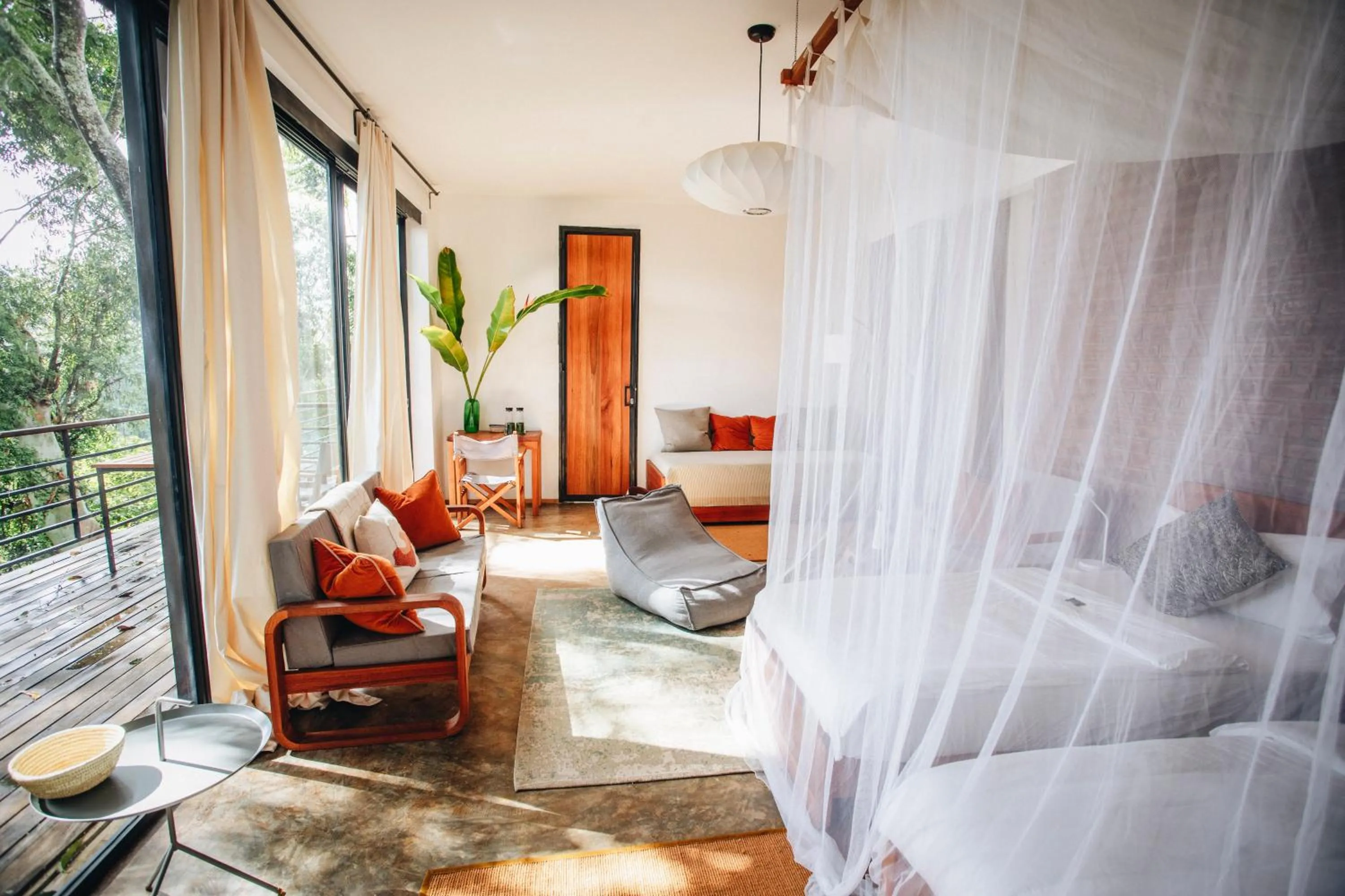 Property building, Bed in Kaliwa Lodge