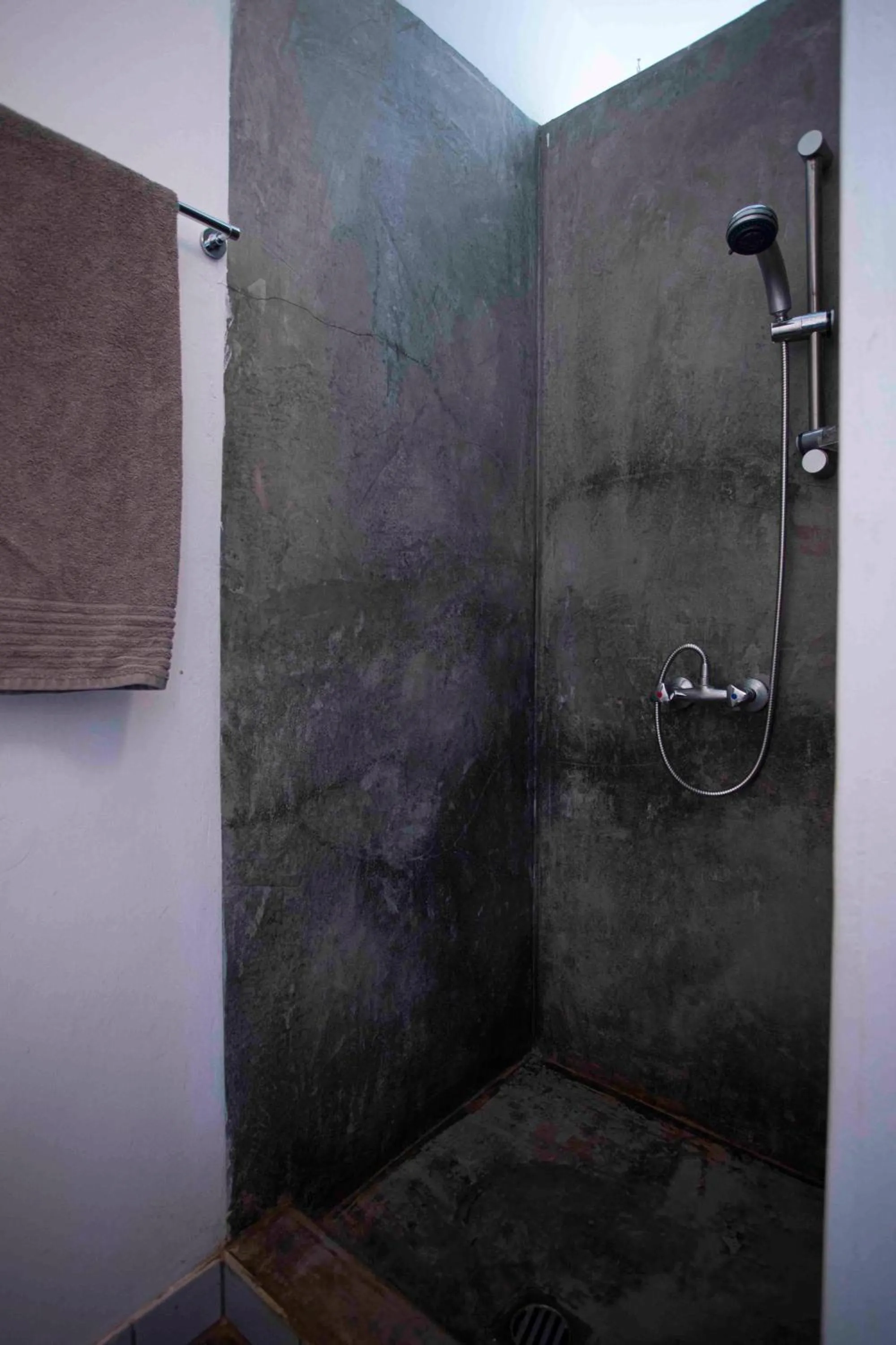 Shower in Kaliwa Lodge