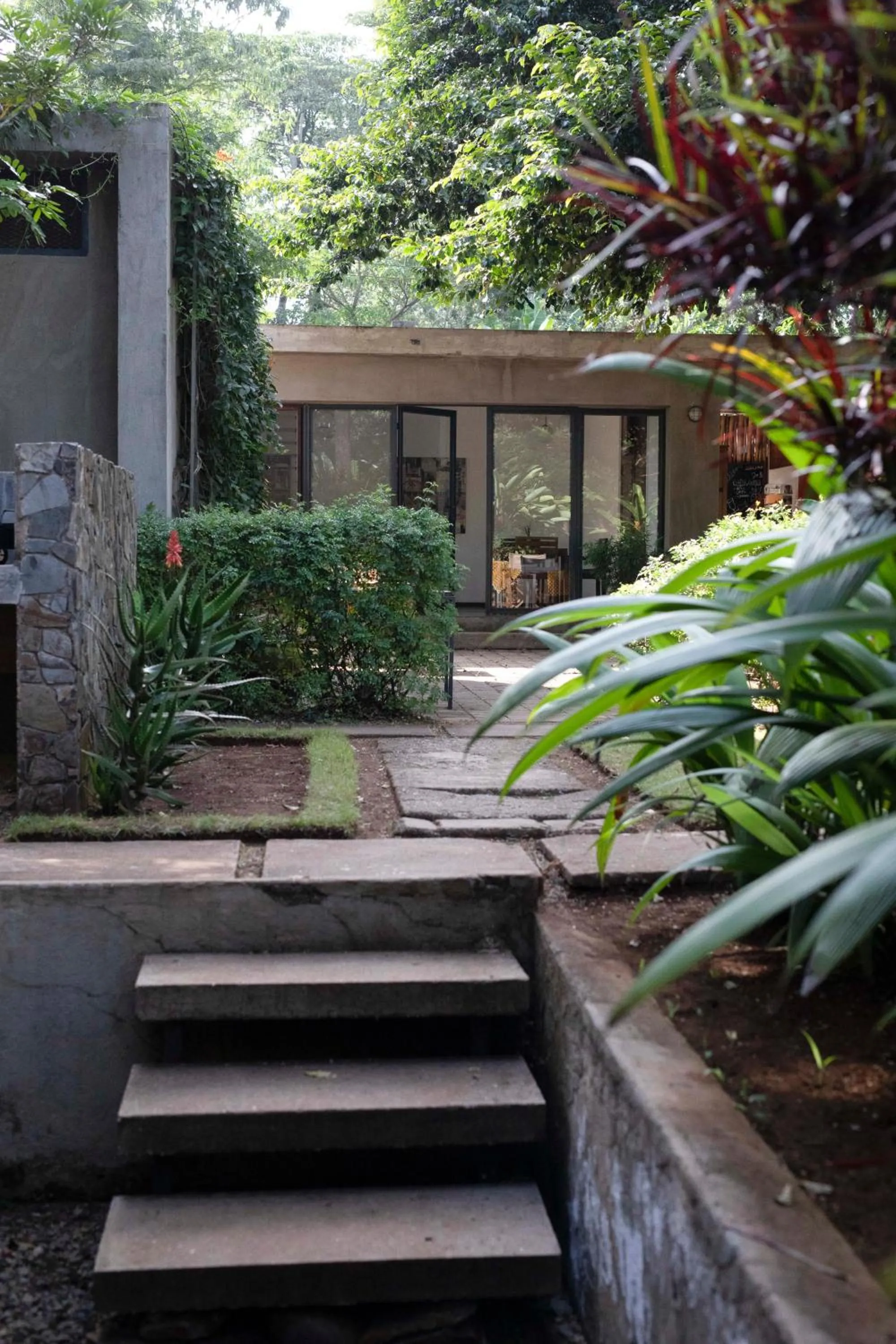 Property building in Kaliwa Lodge