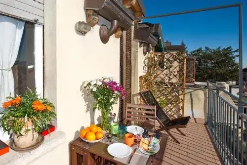 Milan Skyline Apartment in città studi a 1 minuto dal metrò con terrazzo wi-fi e netflix Milan Skyline Apartment in città studi a 1 minuto dal metrò con terrazzo wi-fi e netflix