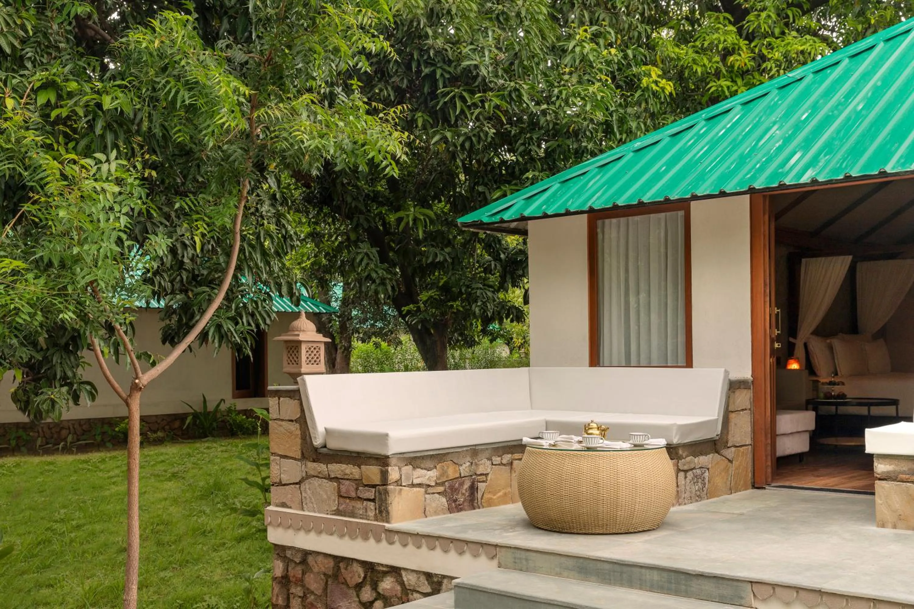 Patio in ZANA Luxury Forest Resort, Ranthambore