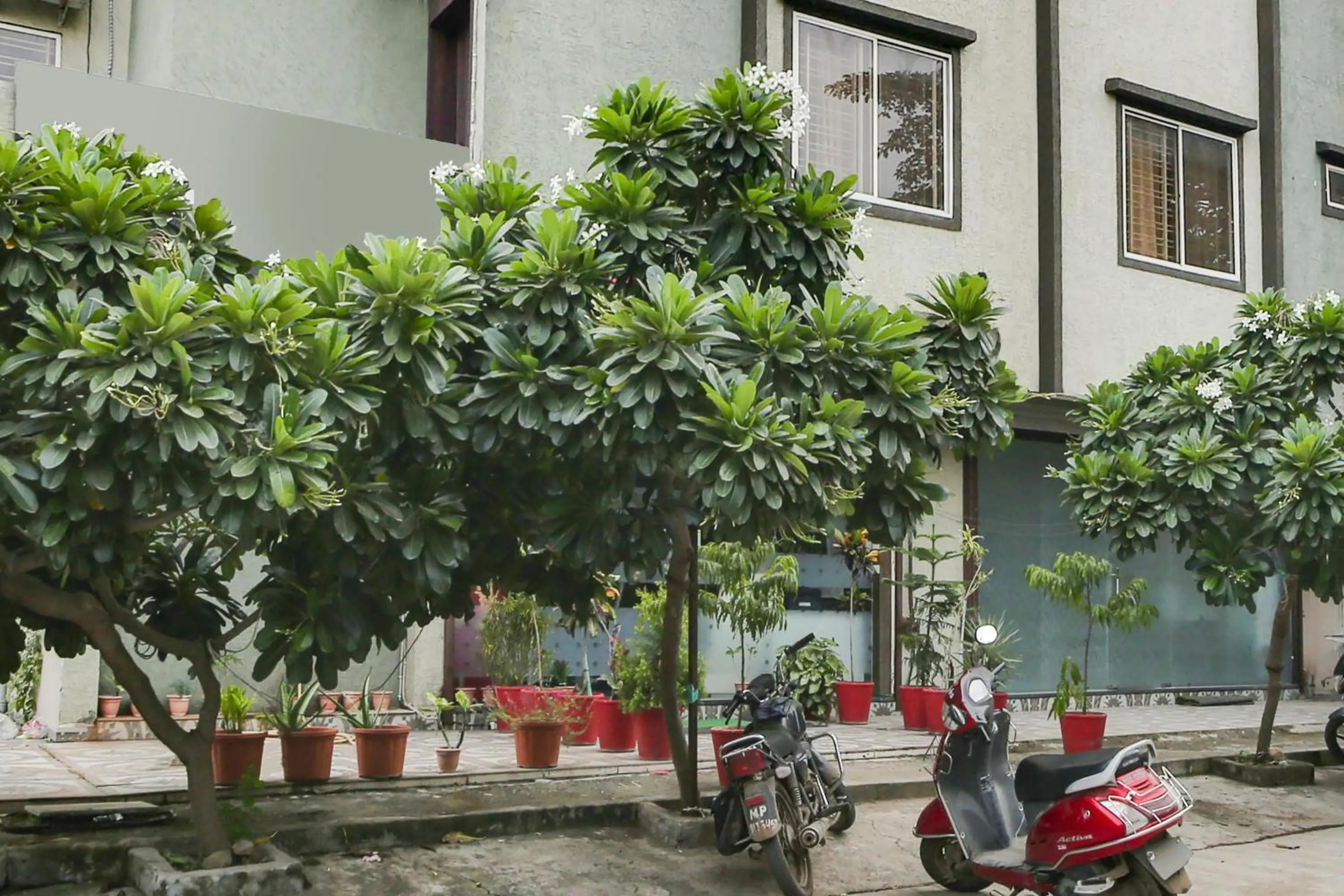 Facade/entrance in Hotel O Ocean Pearl