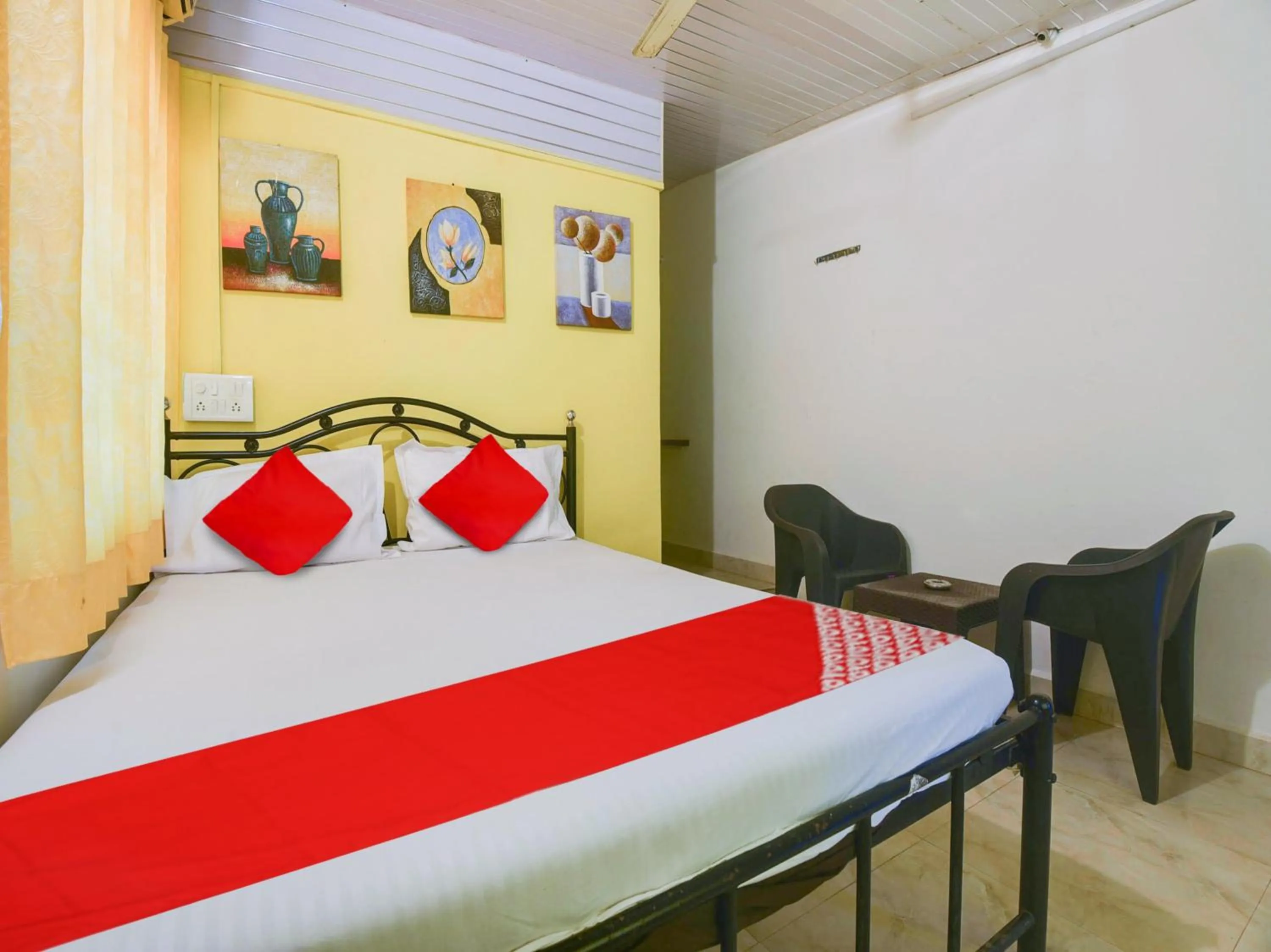 Bedroom in Hotel O Madan Motels