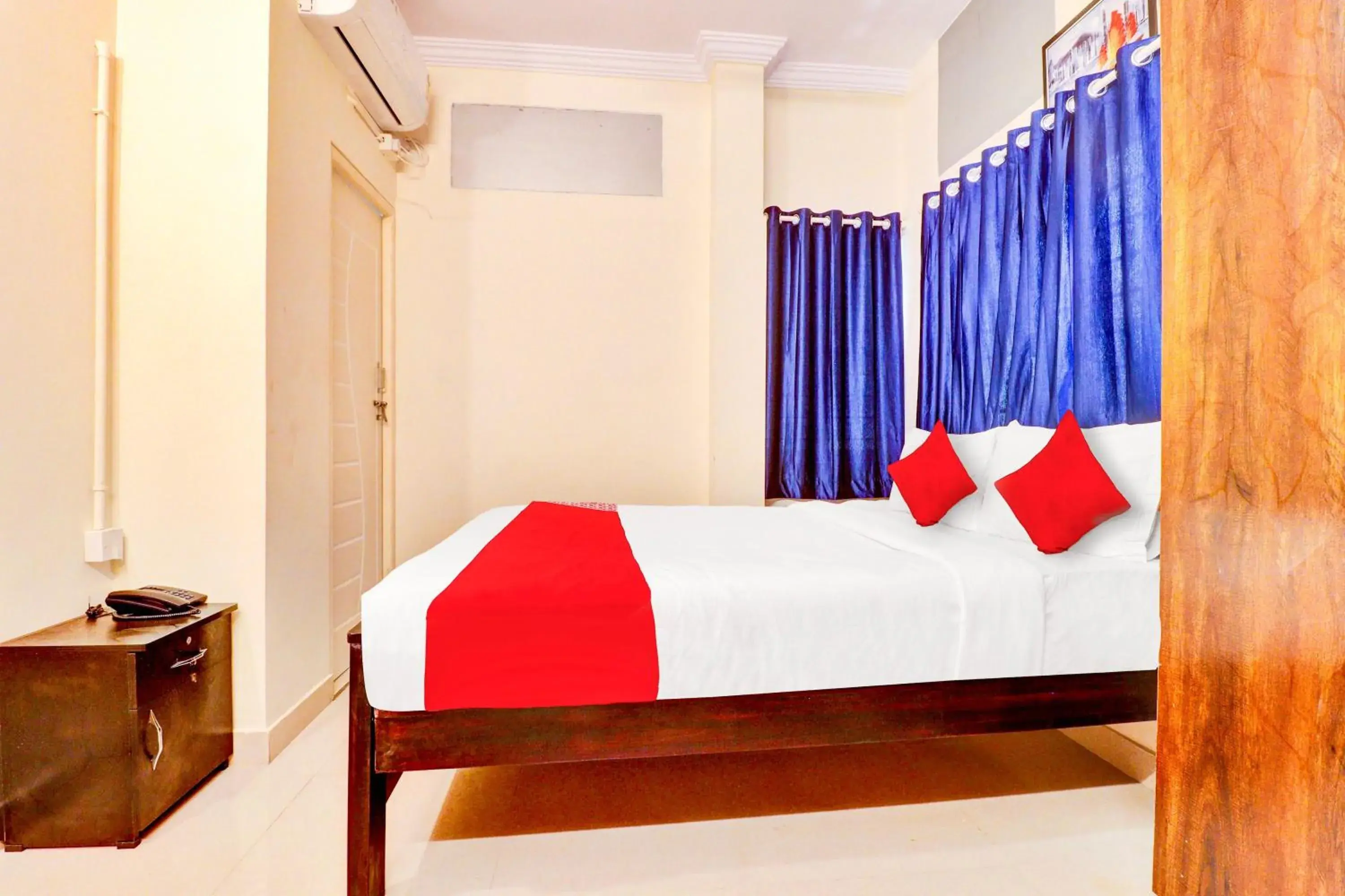 Hotel O IRA Comforts Hotel O IRA Comforts