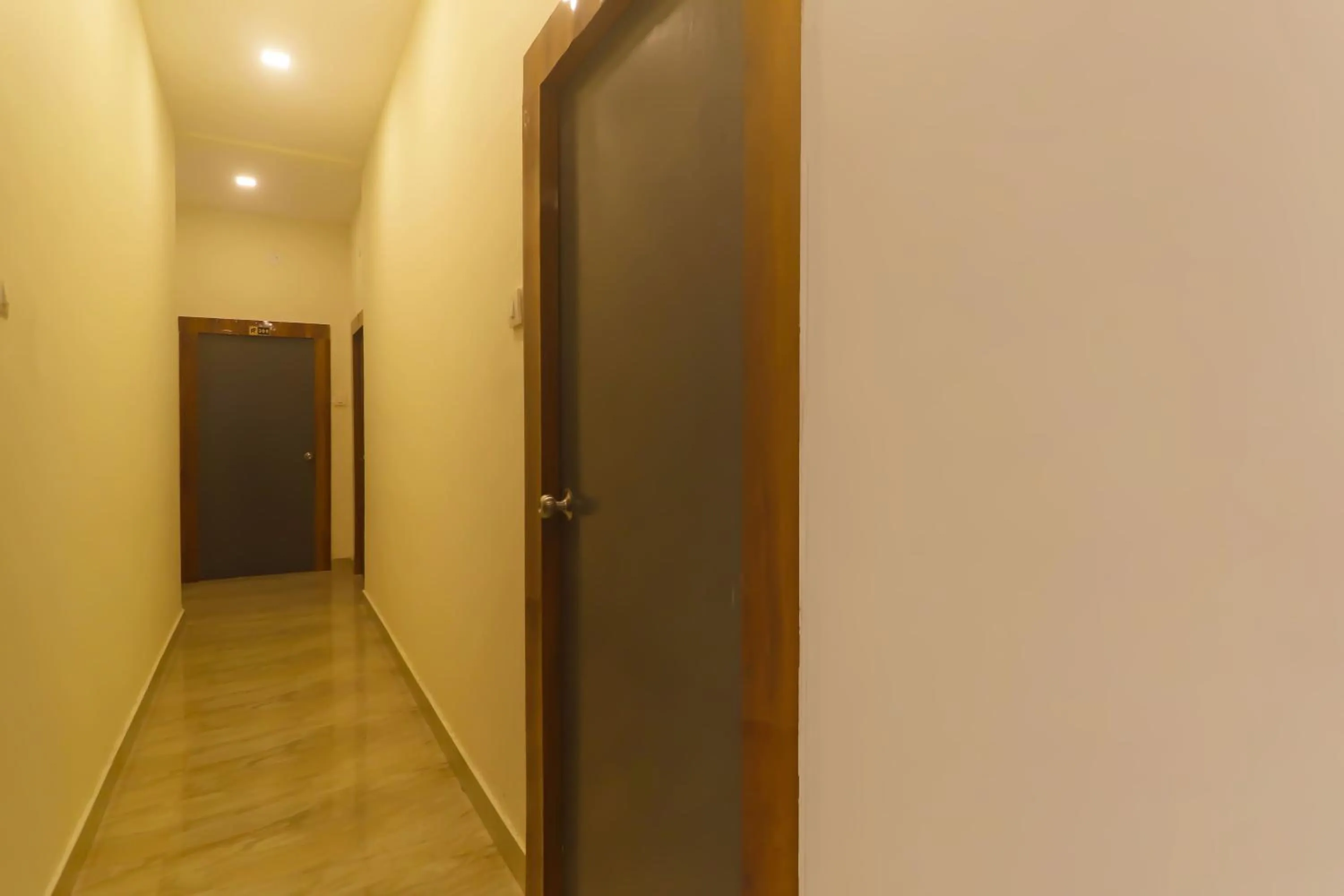 Lobby or reception in Hotel O Ragas Inn