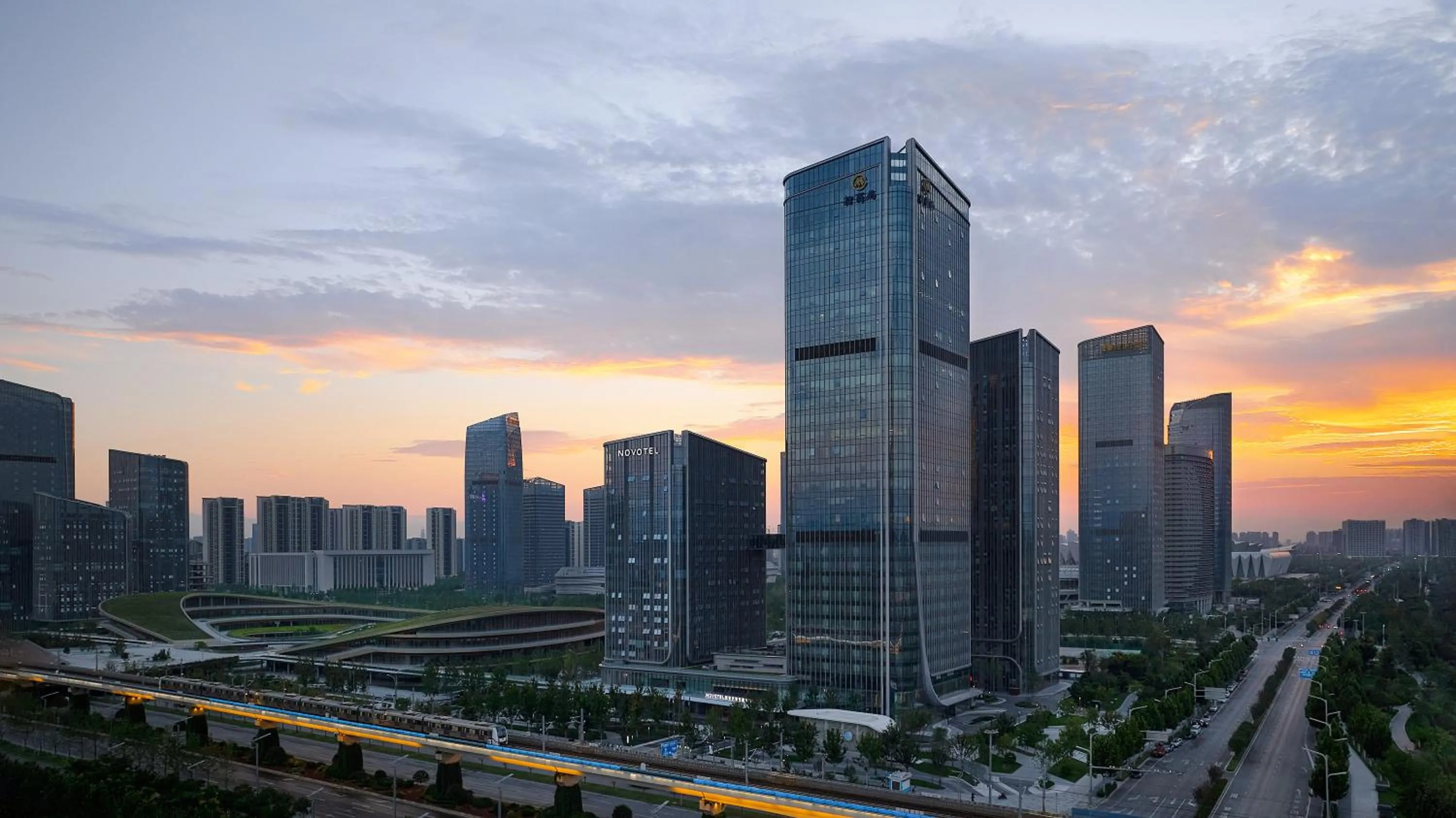 Property building in Novotel Xi'an Aden