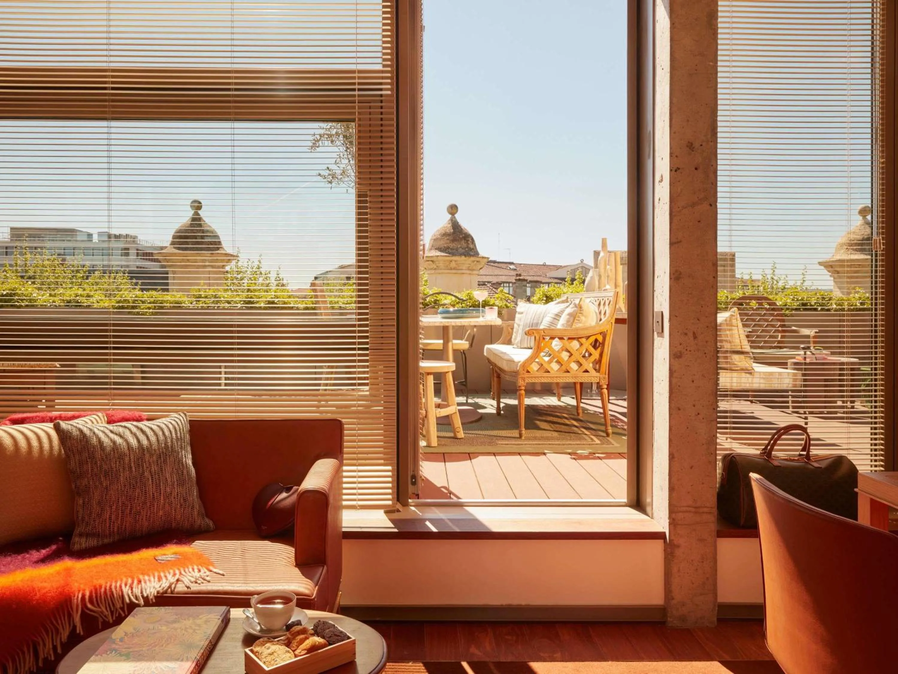 Bedroom in Mondrian Bordeaux Les Carmes