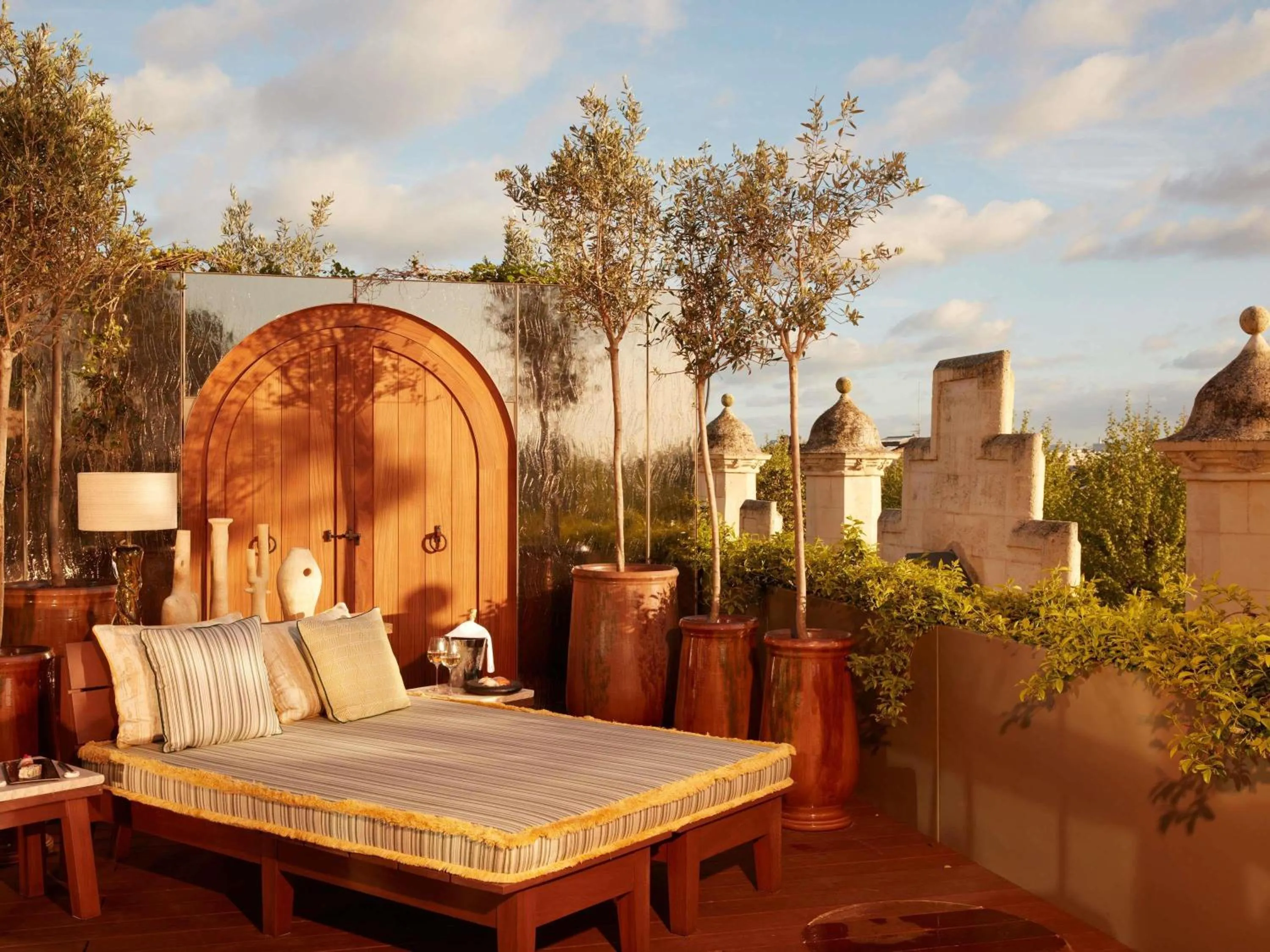 Bedroom in Mondrian Bordeaux Les Carmes