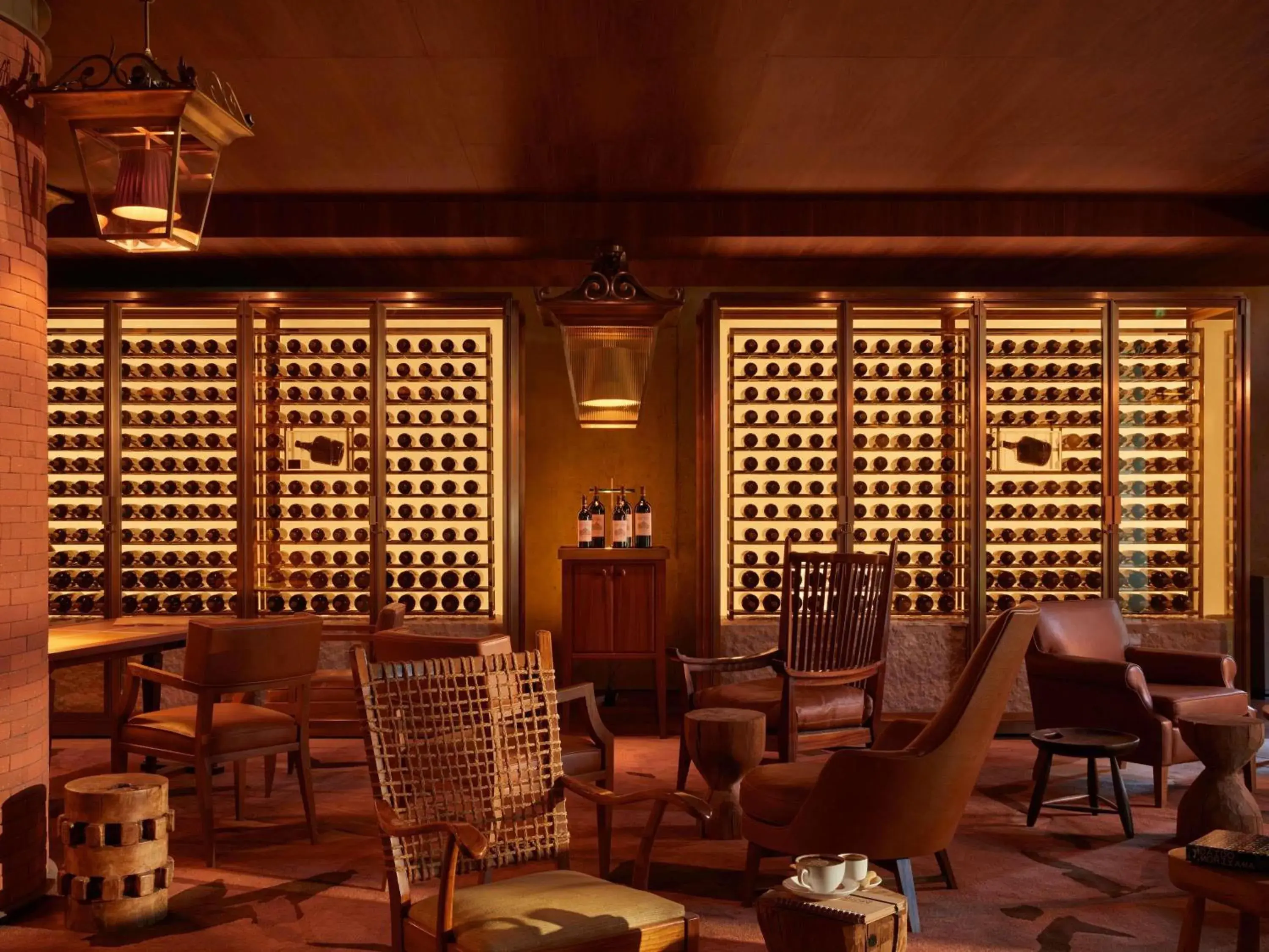 Property building in Mondrian Bordeaux Les Carmes Property building in Mondrian Bordeaux Les Carmes