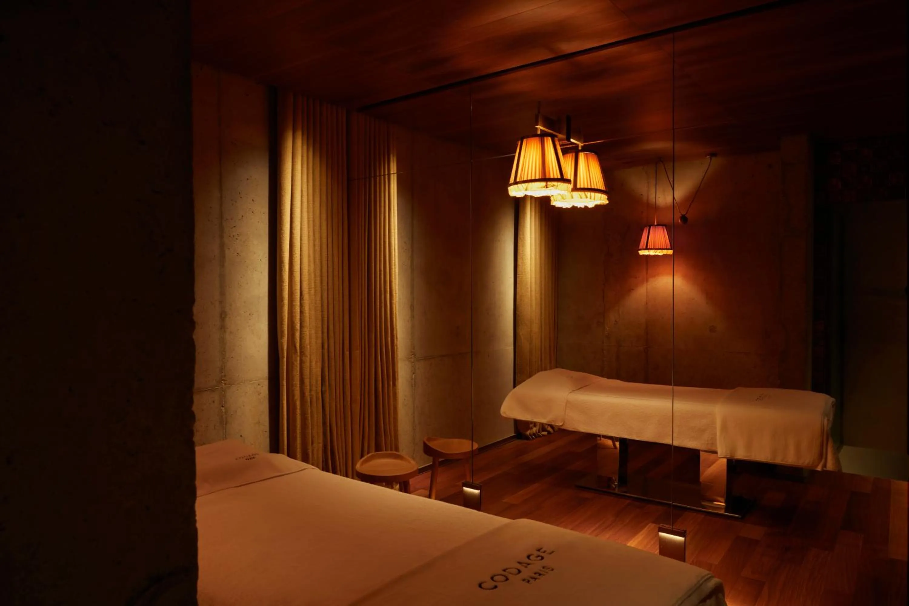 Massage in Mondrian Bordeaux Les Carmes