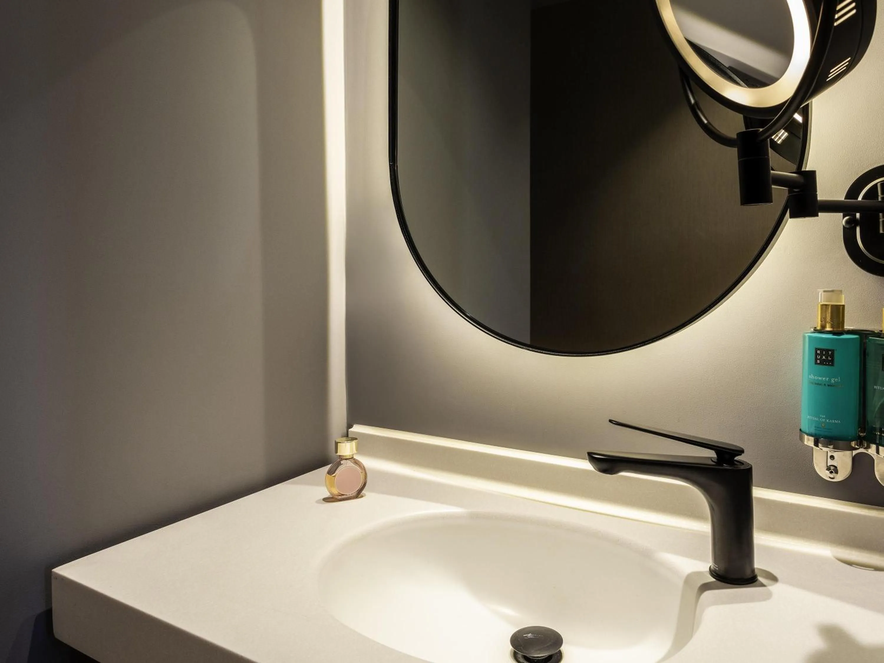 Bedroom in Novotel México City Centro Histórico