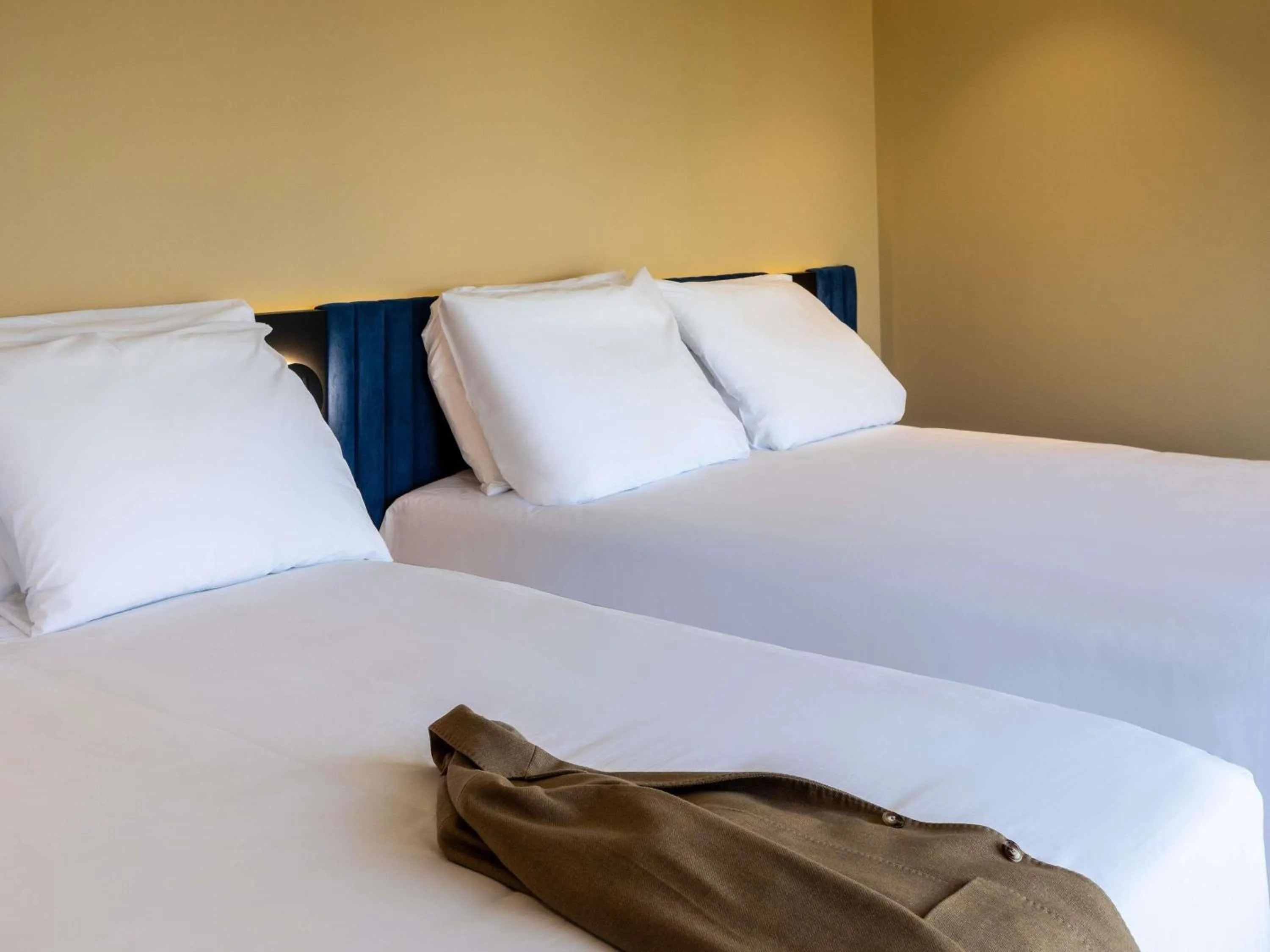 Bedroom, Bed in Novotel México City Centro Histórico