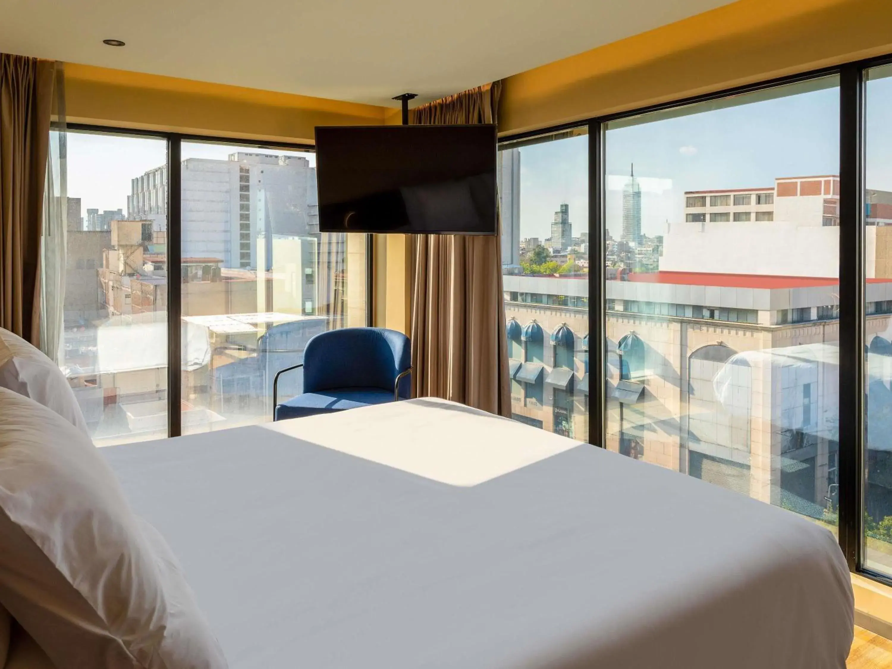 Executive Suite One King in Novotel México City Centro Histórico Executive Suite One King in Novotel México City Centro Histórico