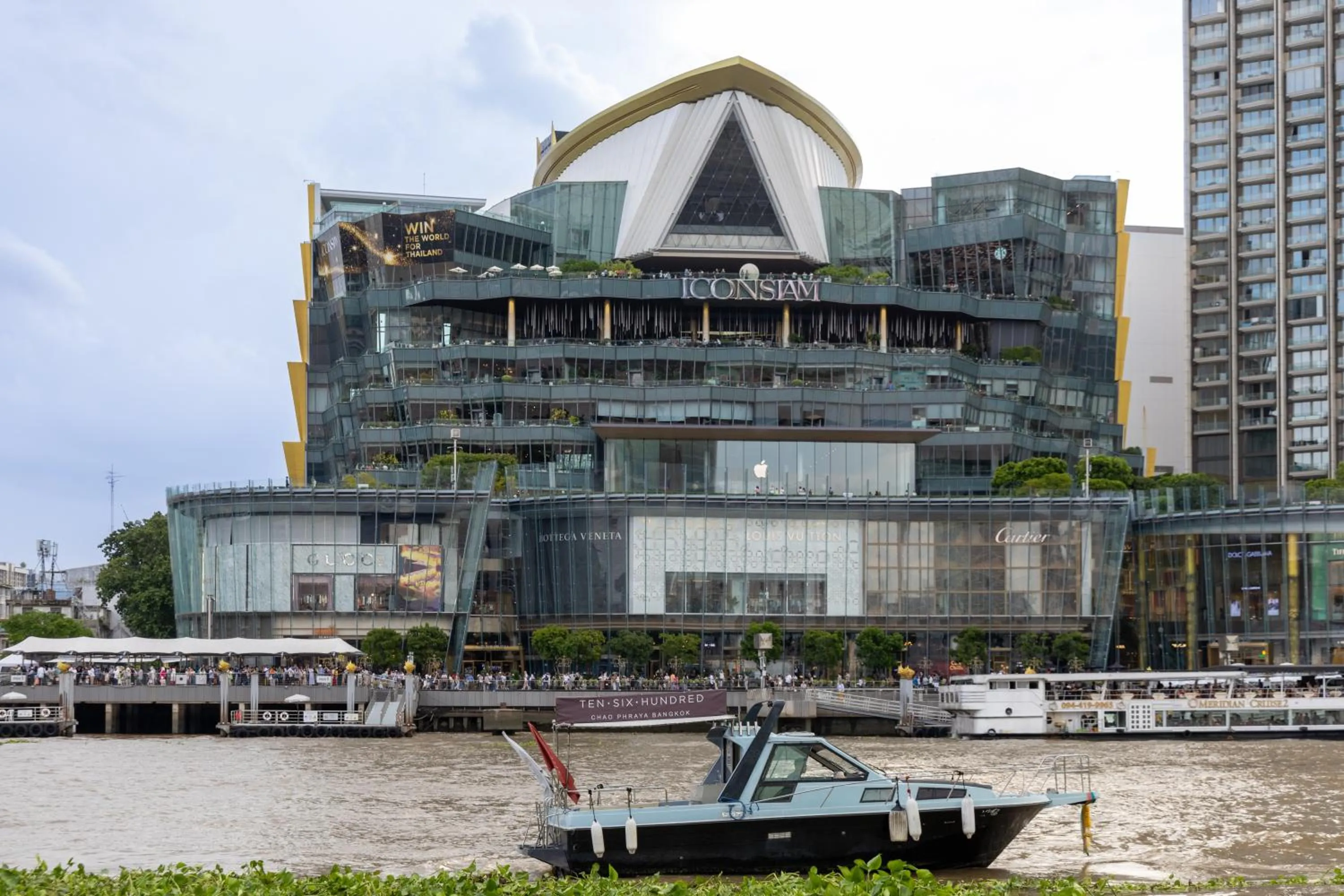 Nearby landmark in Ten Six Hundred, Chao Phraya, Bangkok by Preference, managed by The Ascott Limited