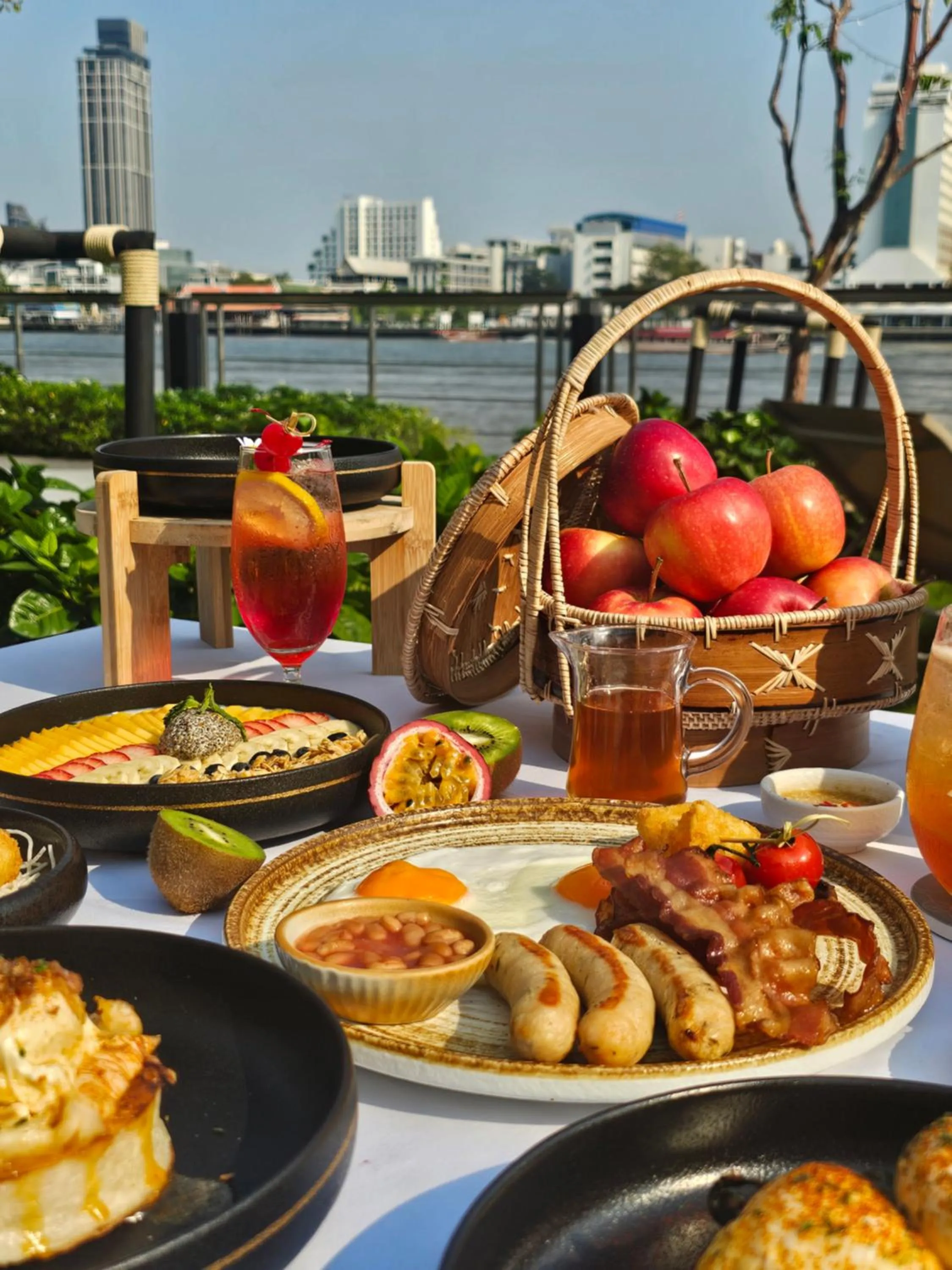 Restaurant/places to eat in Ten Six Hundred, Chao Phraya, Bangkok by Preference, managed by The Ascott Limited