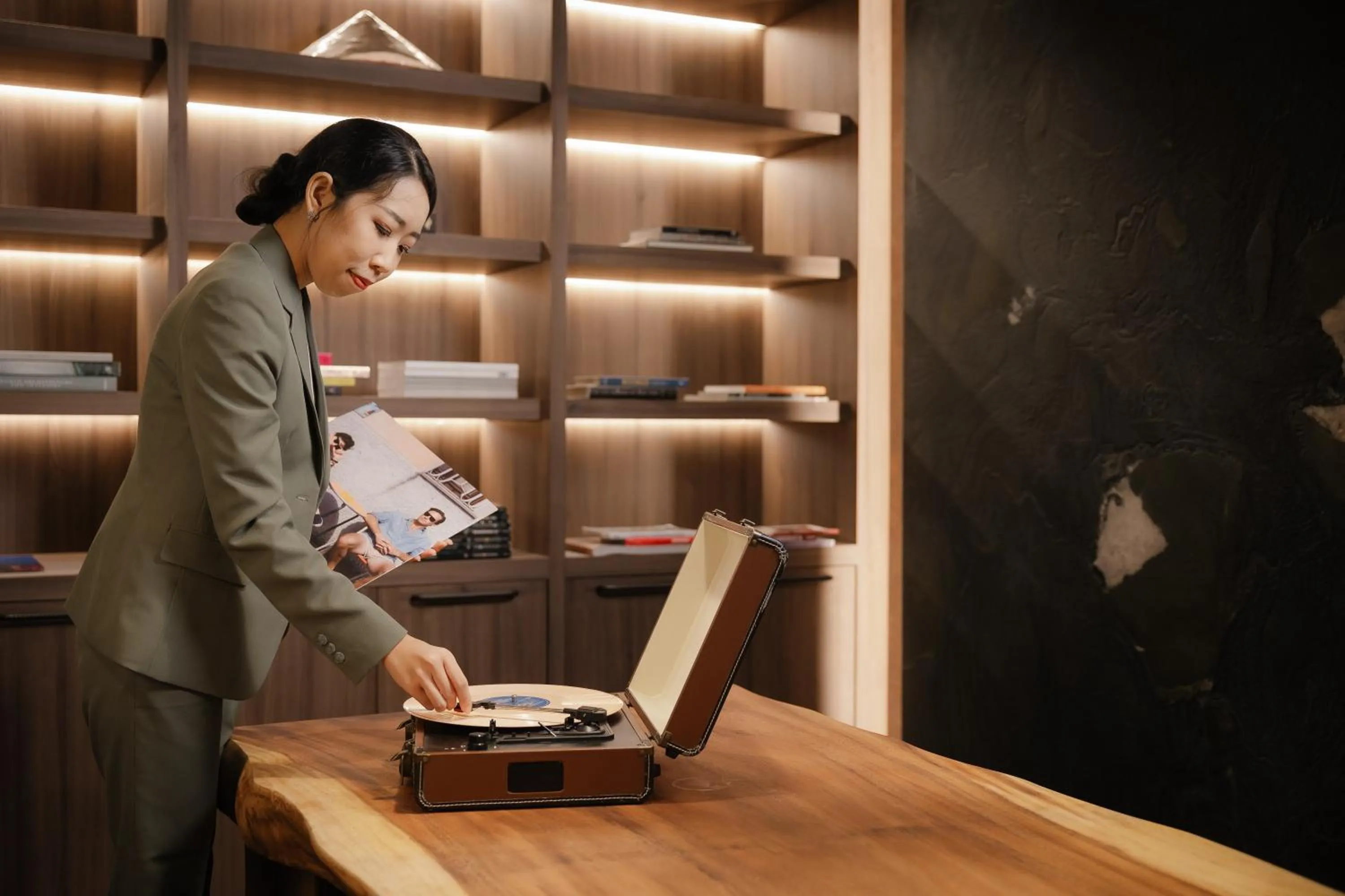 Library in Ten Six Hundred, Chao Phraya, Bangkok by Preference, managed by The Ascott Limited