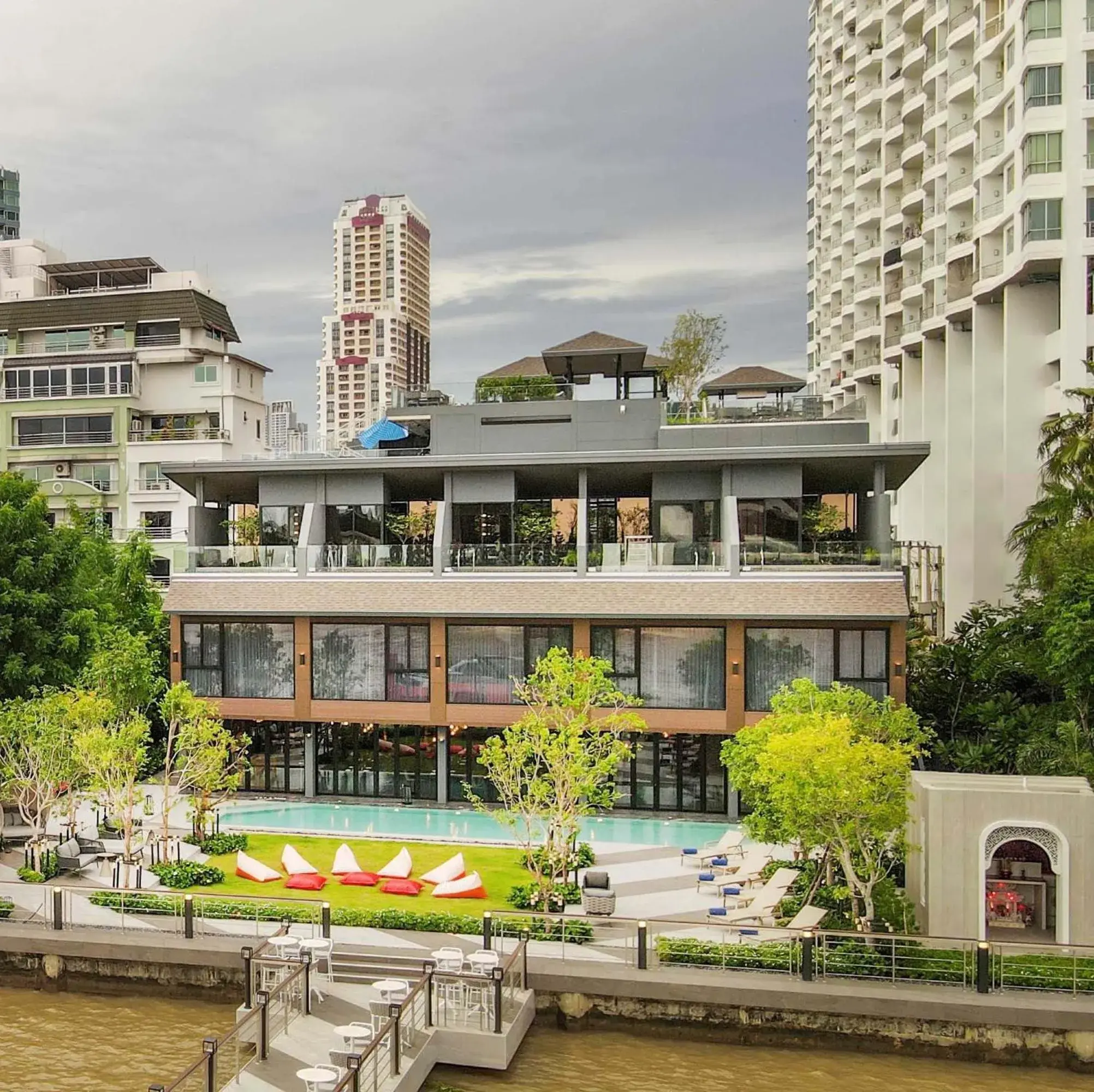 Property building in Ten Six Hundred, Chao Phraya, Bangkok by Preference, managed by The Ascott Limited Property building in Ten Six Hundred, Chao Phraya, Bangkok by Preference, managed by The Ascott Limited