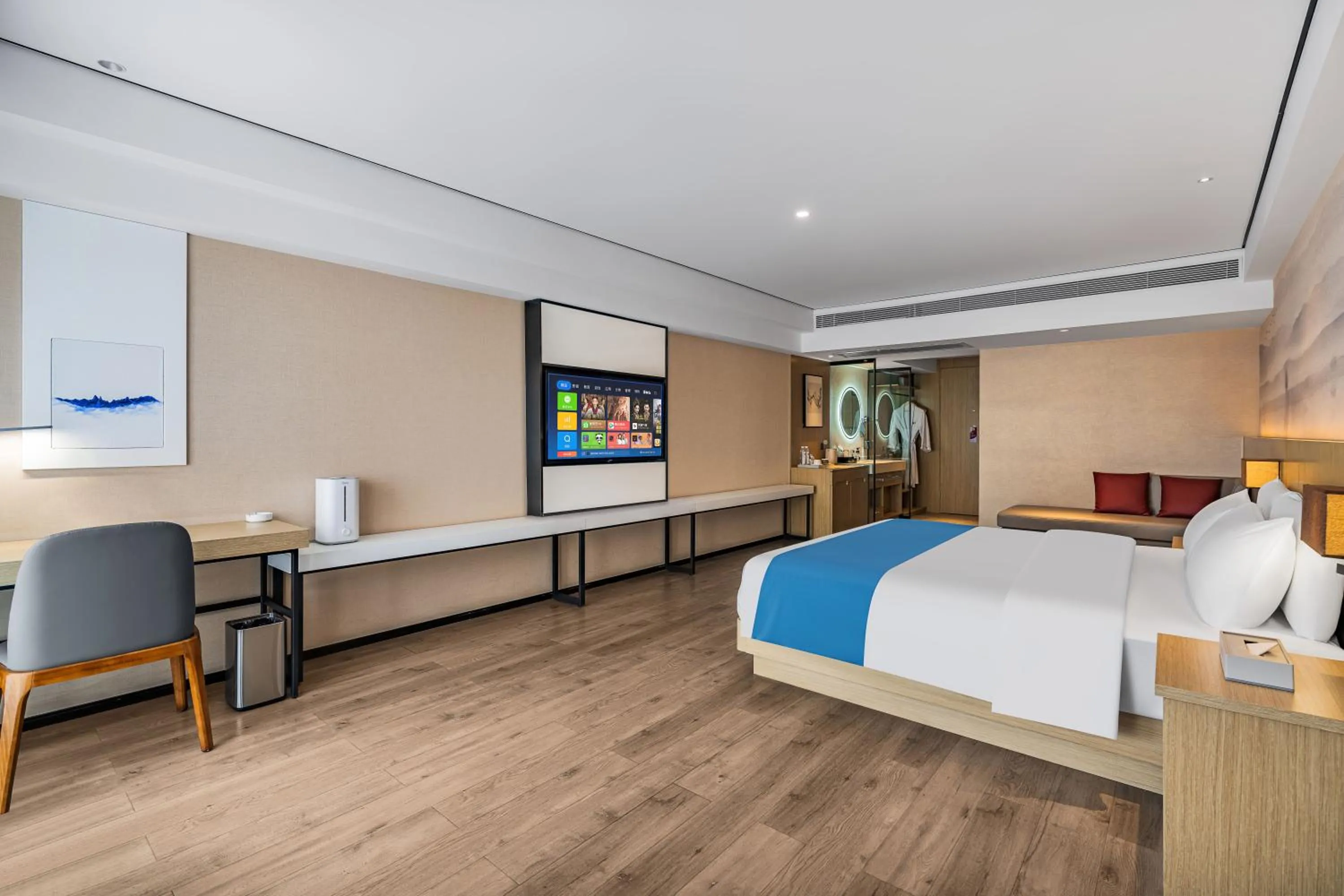 Photo of the whole room, Bed in Ramada Encore by Wyndham Kunming Guandu