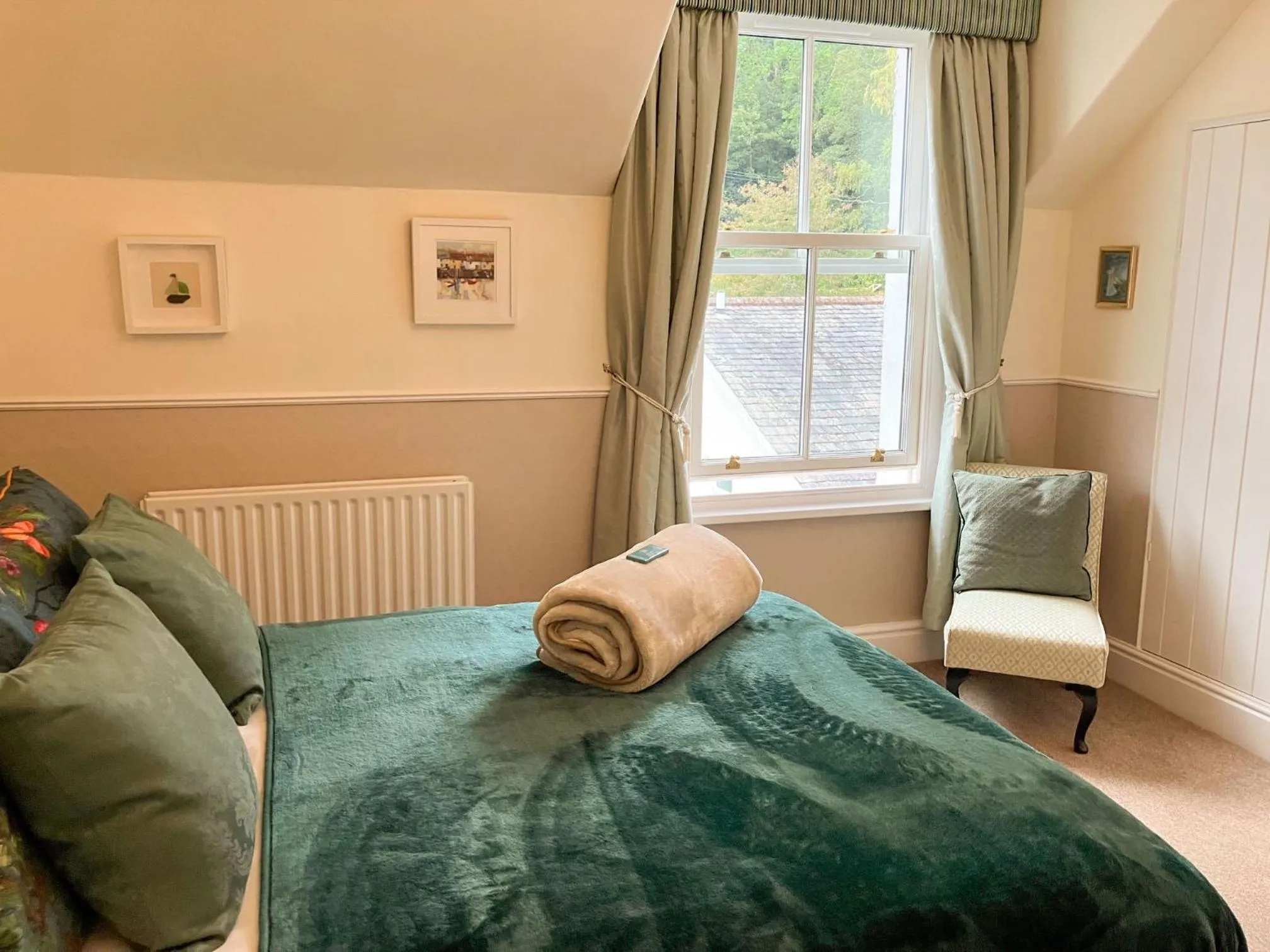 Bed in Maple Bank Country Guest House