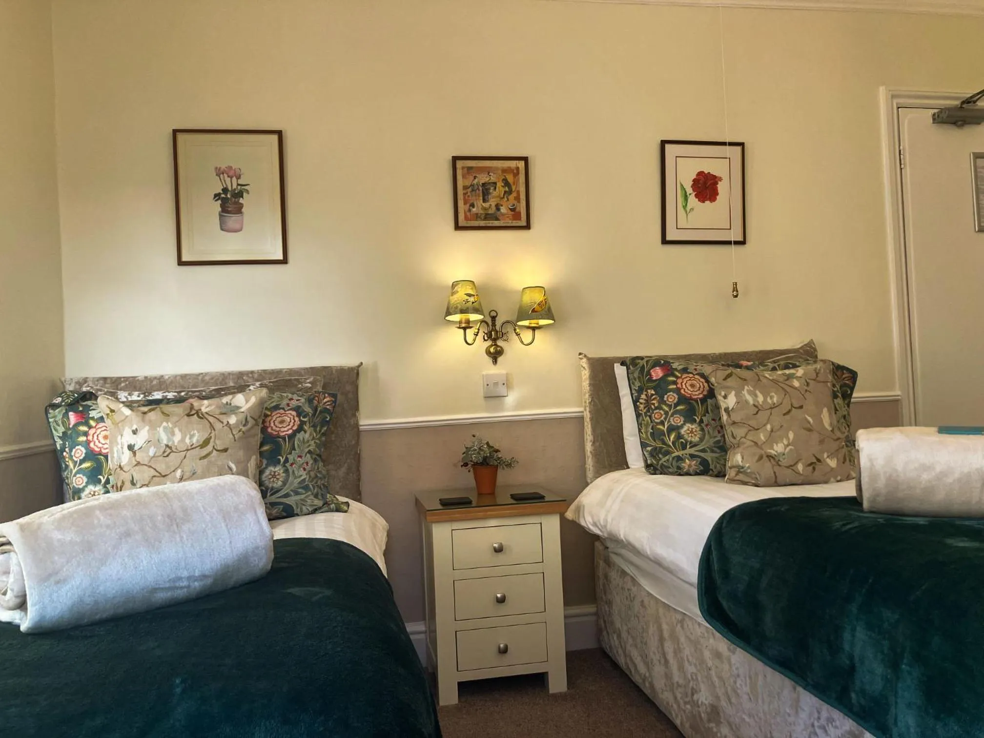 Bed in Maple Bank Country Guest House