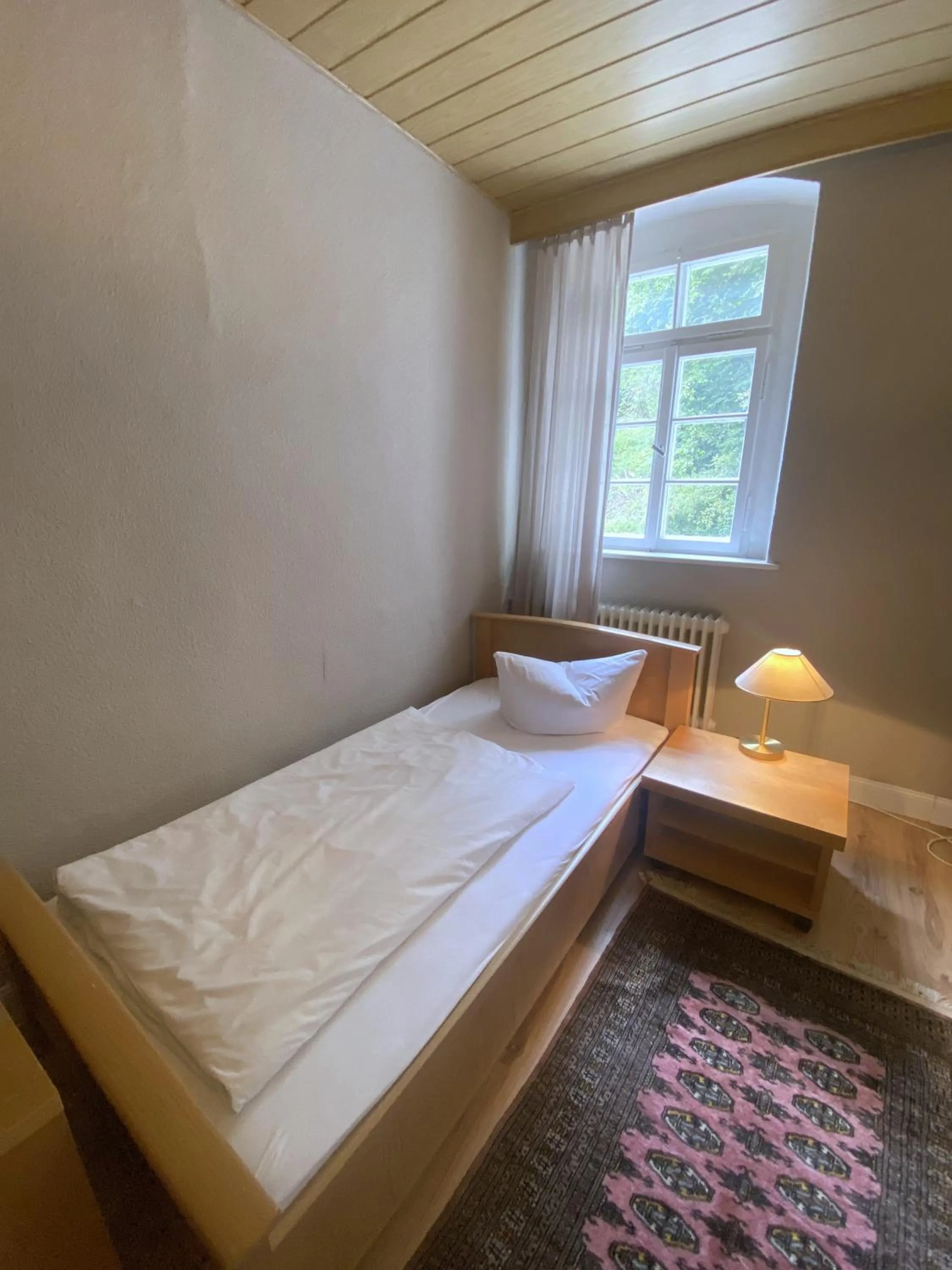 Bed in Gasthof Hotel zur Post