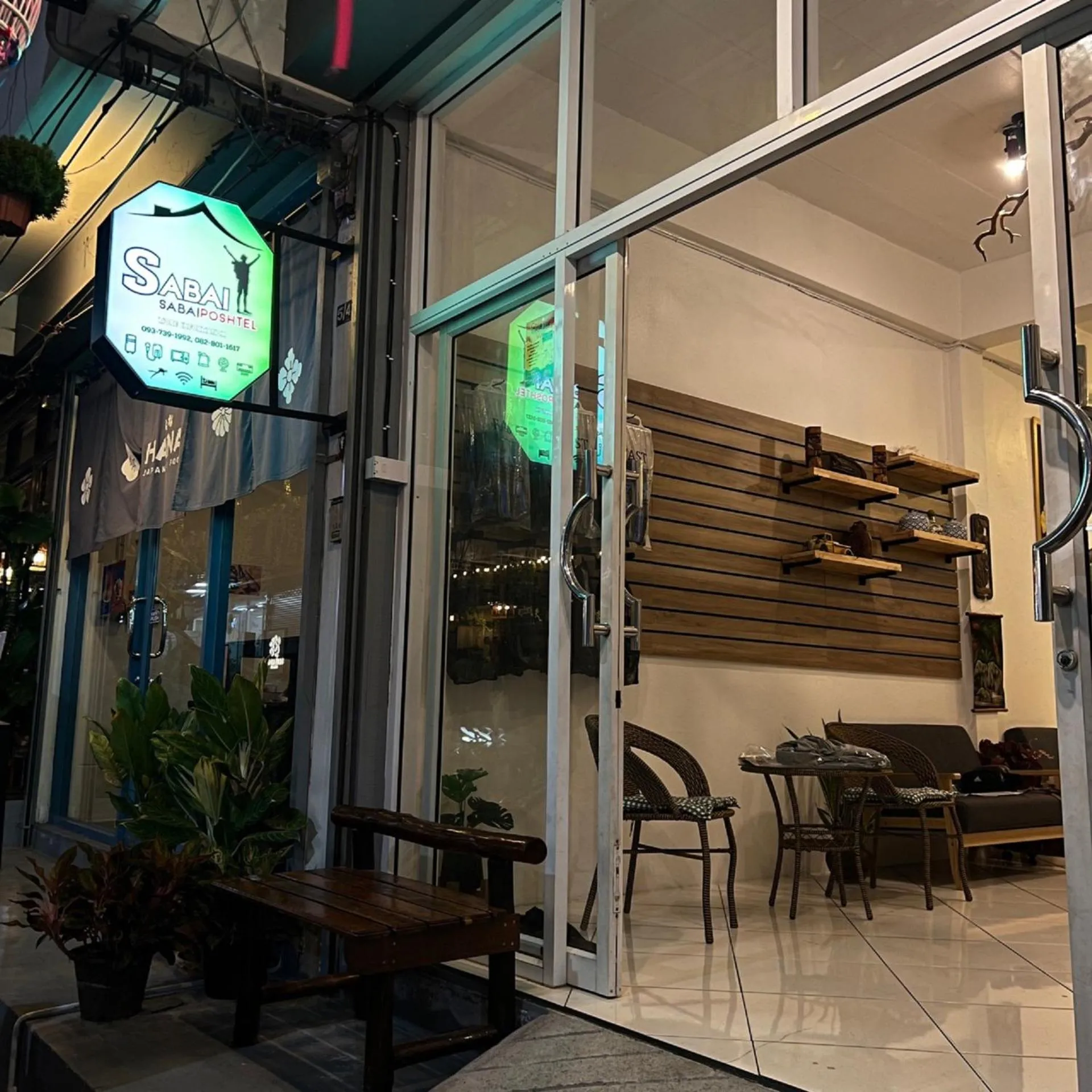 Sabai Sabai Poshtel & Motorbike Rental