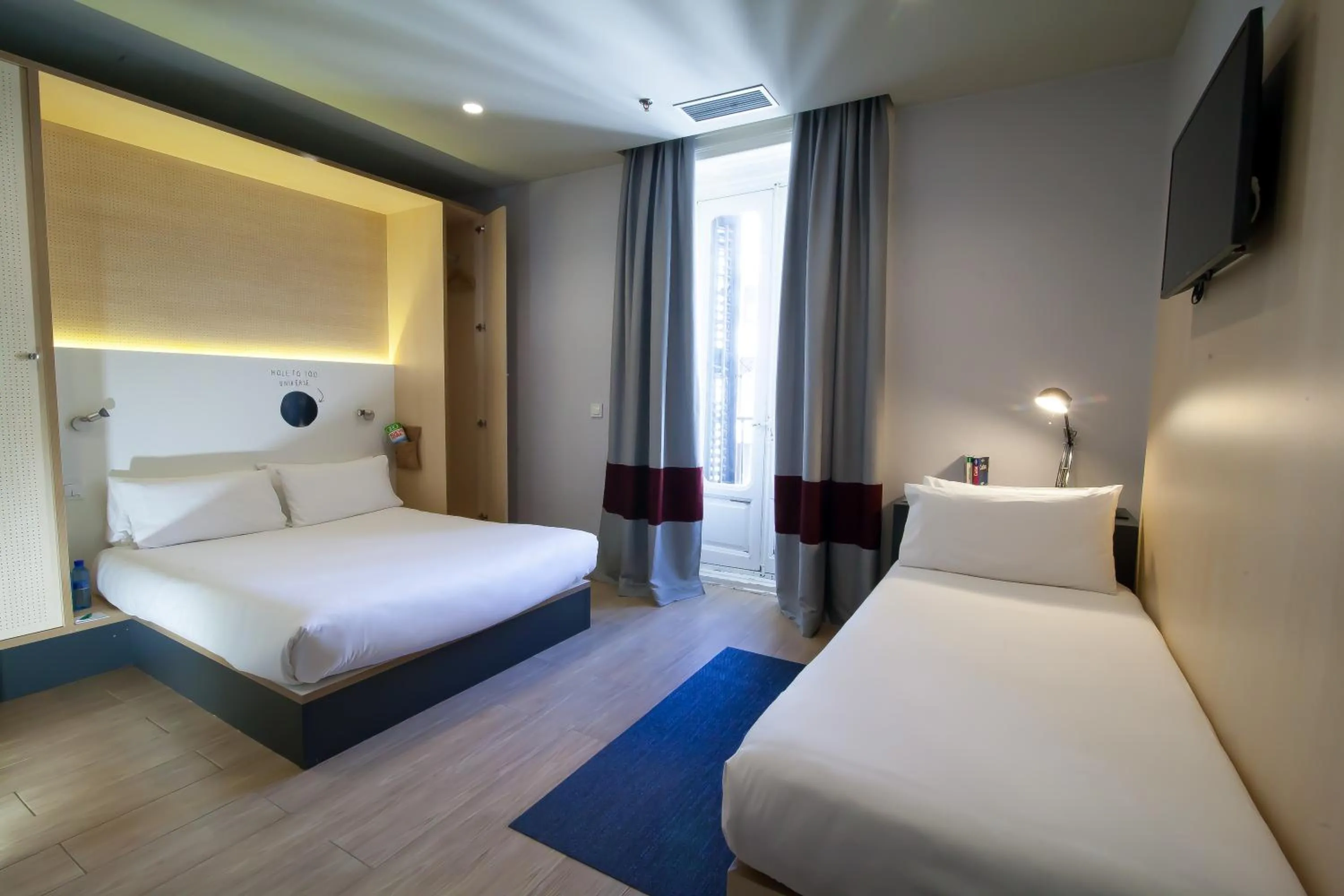 Bedroom, Bed in Toc Hostel Madrid