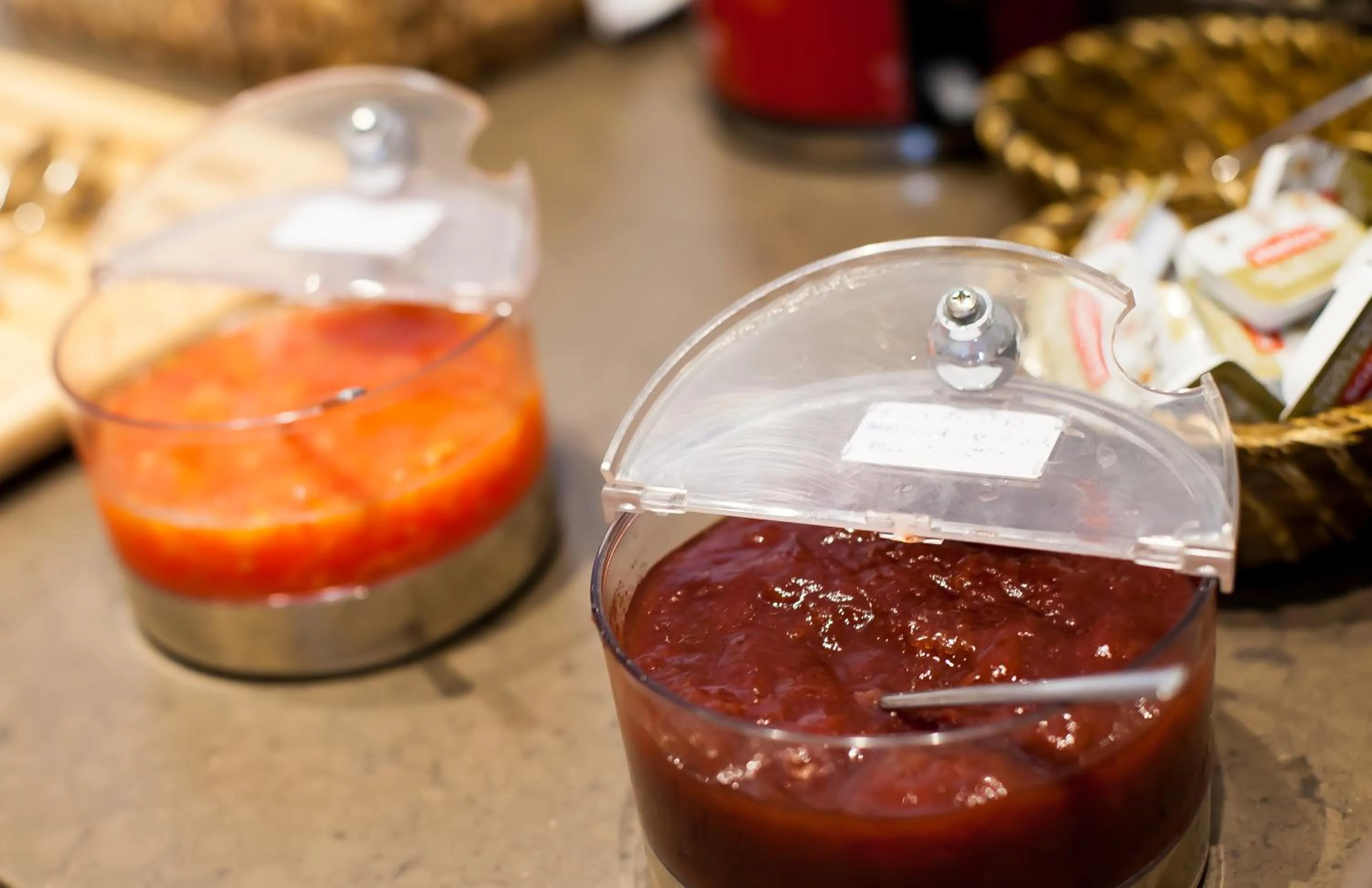 Dining area in Toc Hostel Madrid