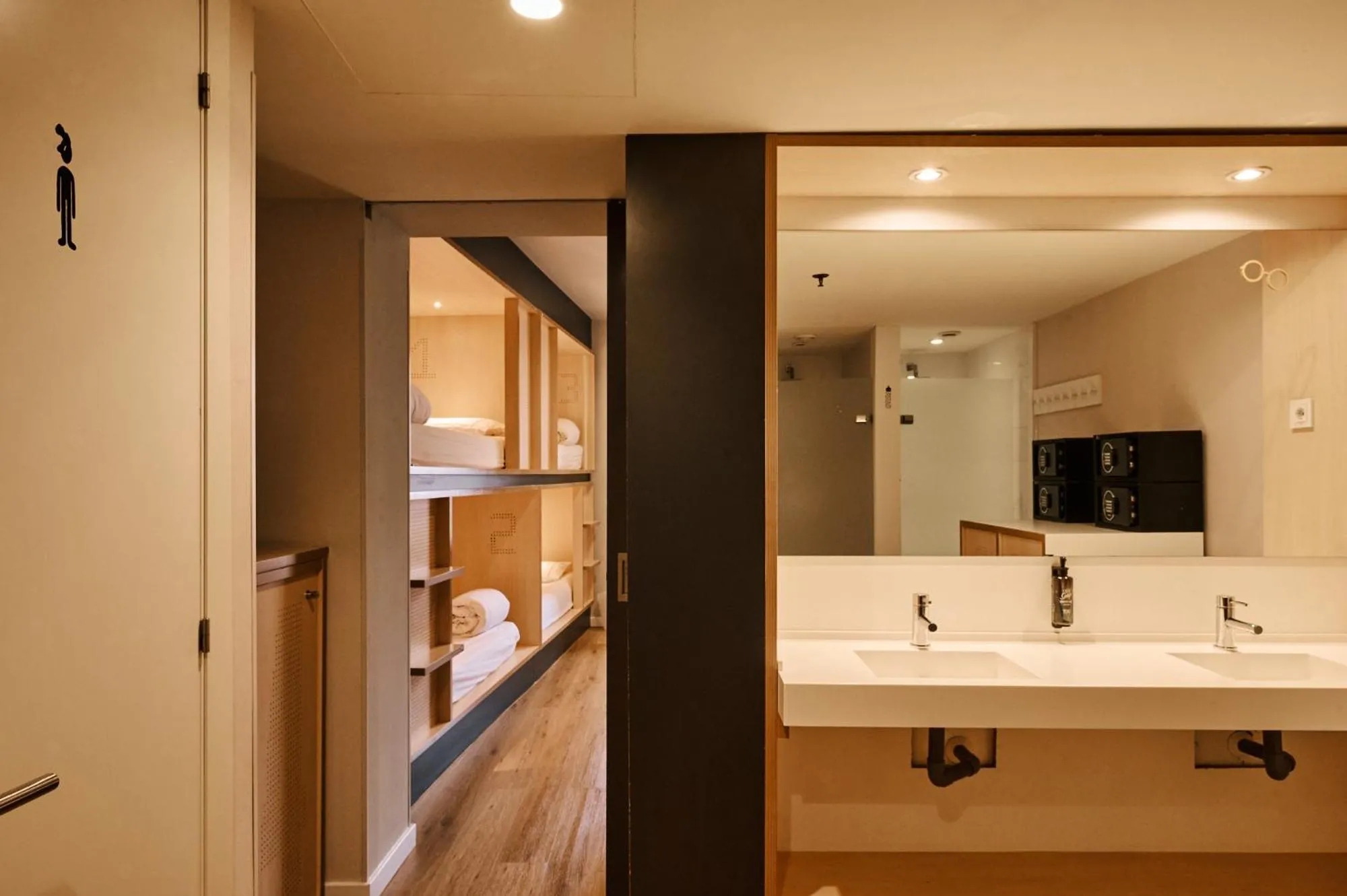 Bathroom in Toc Hostel Madrid