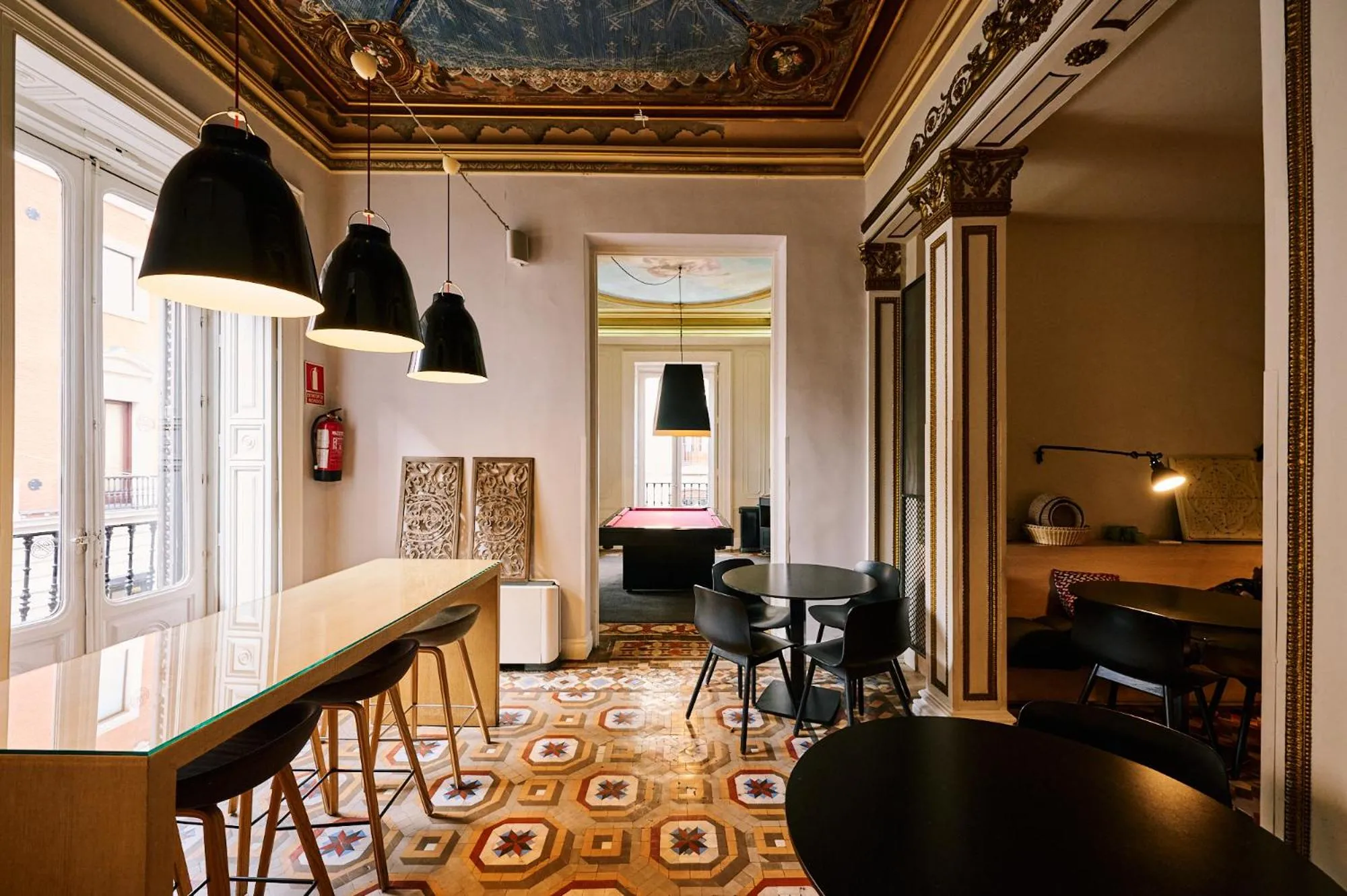 Lounge or bar in Toc Hostel Madrid