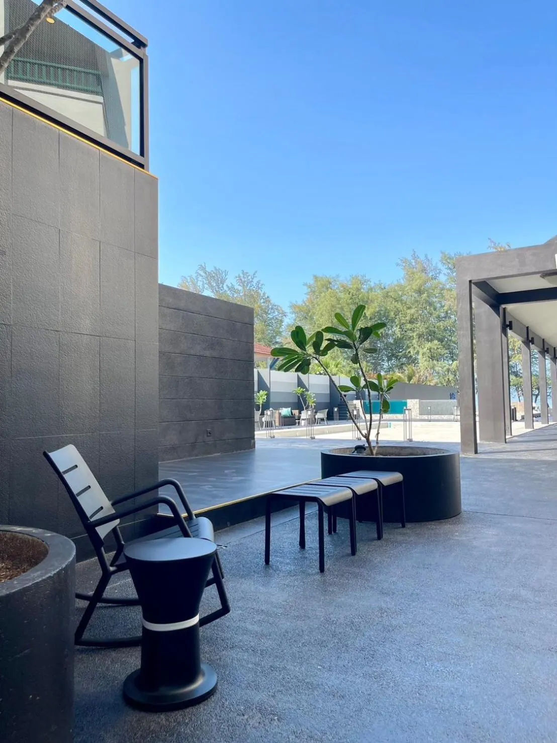 Property building in Solis Beach Hotel Rajamangala