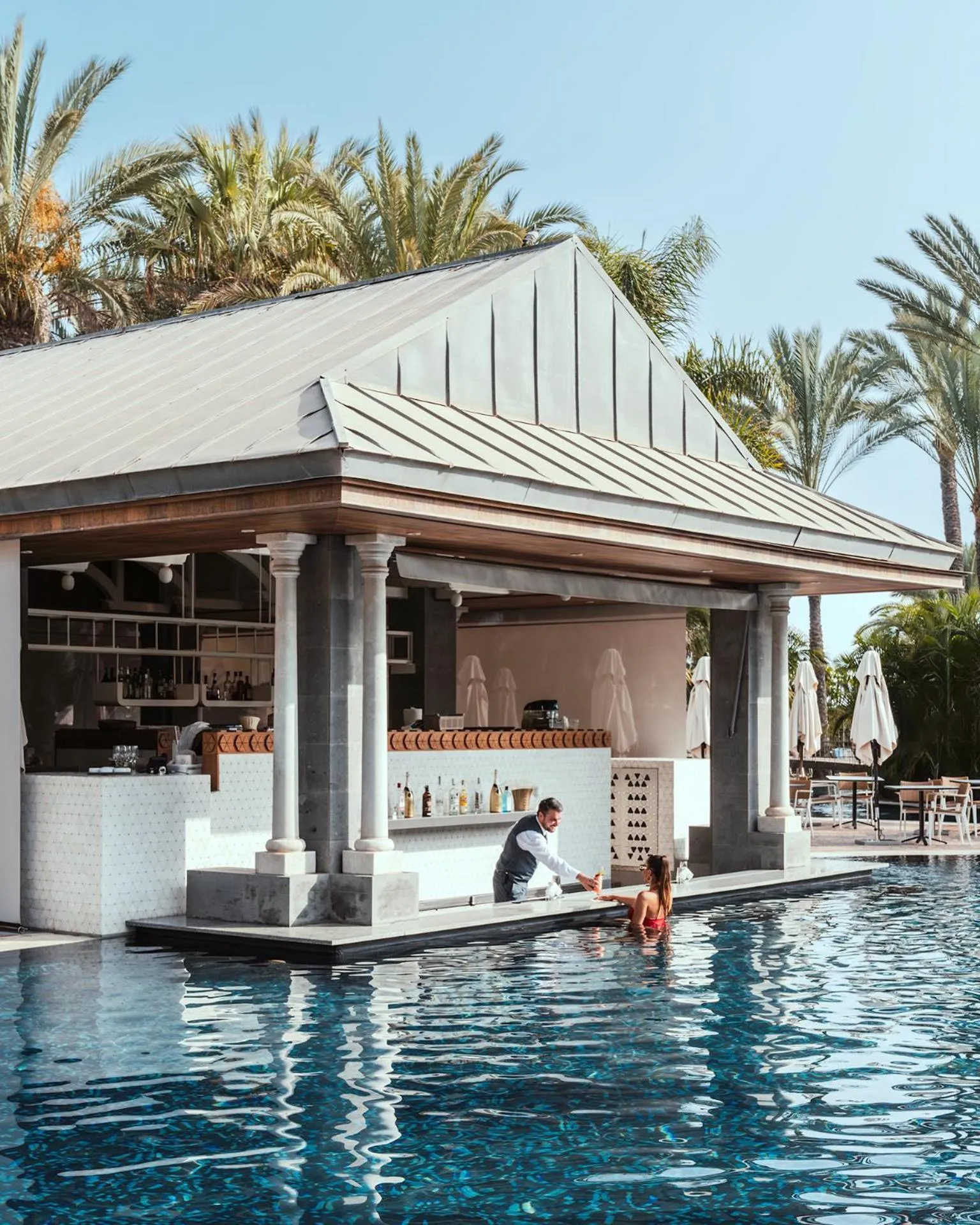 Swimming pool in Unique Club at Lopesan Costa Meloneras Resort