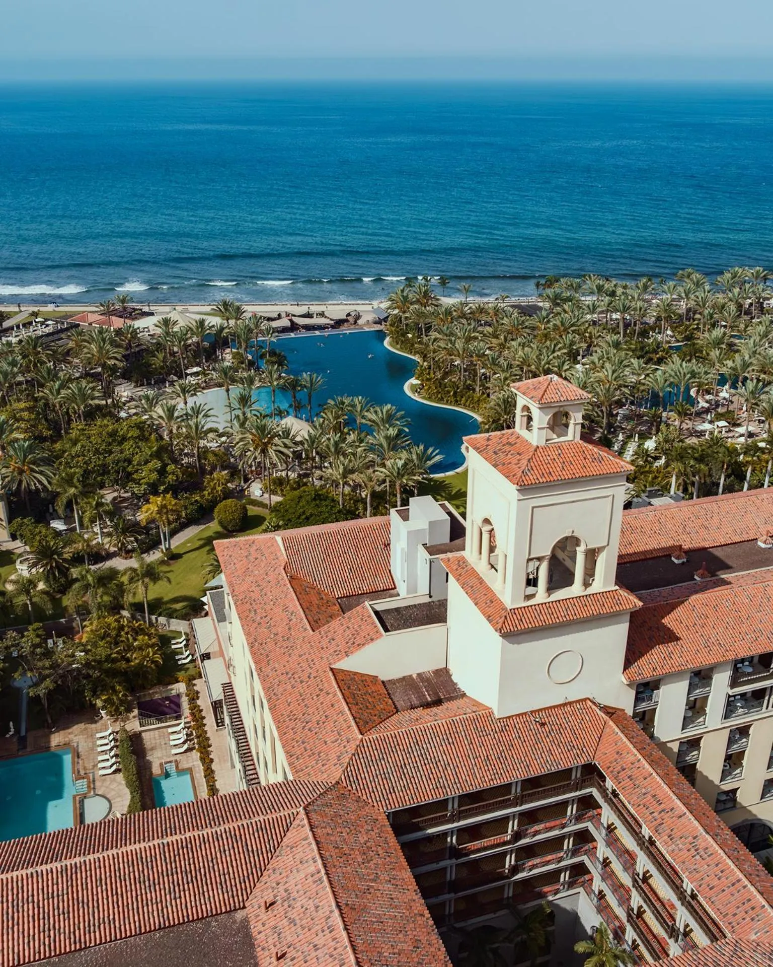 Garden in Unique Club at Lopesan Costa Meloneras Resort