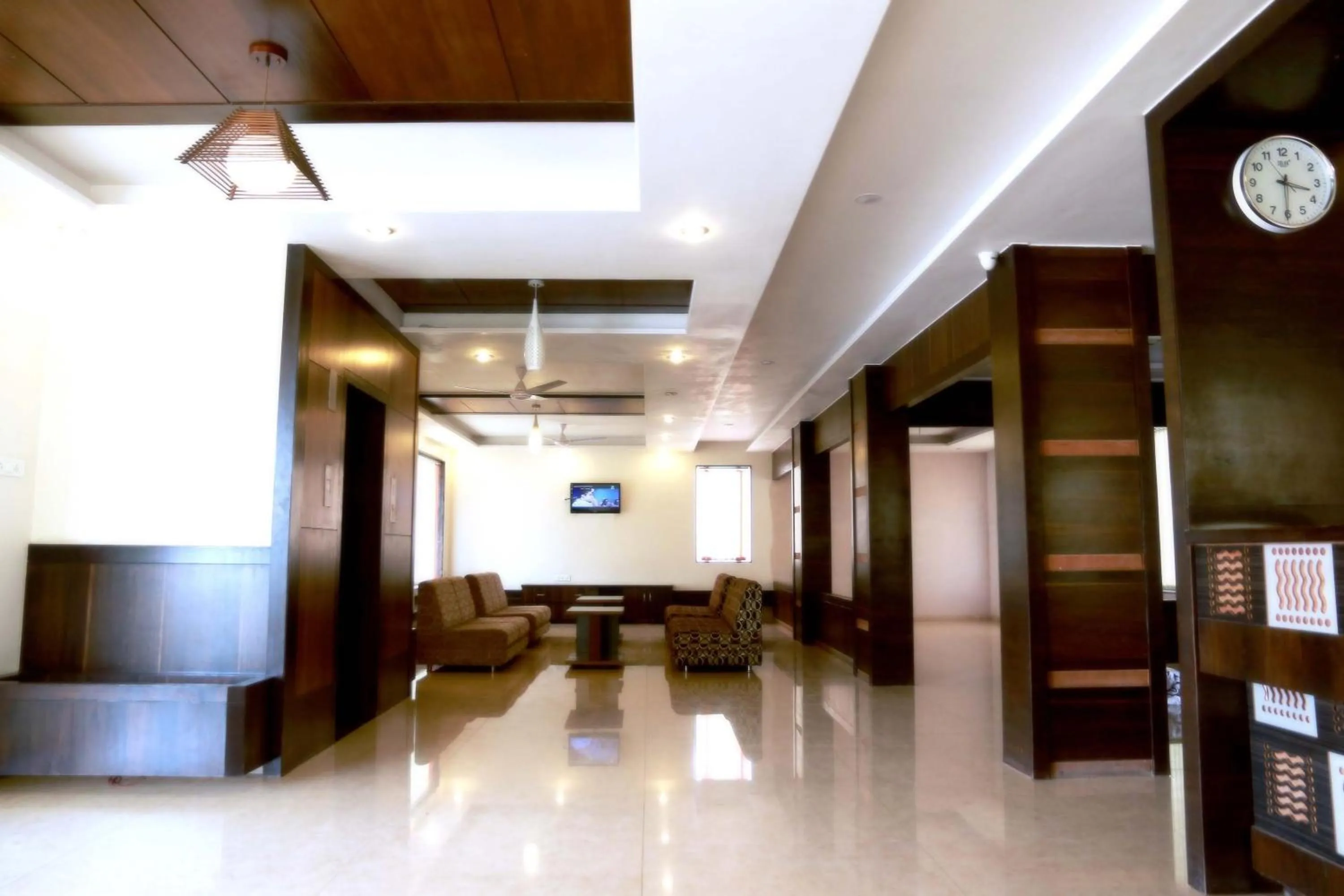 Lobby or reception in Hotel Sai Ramanand