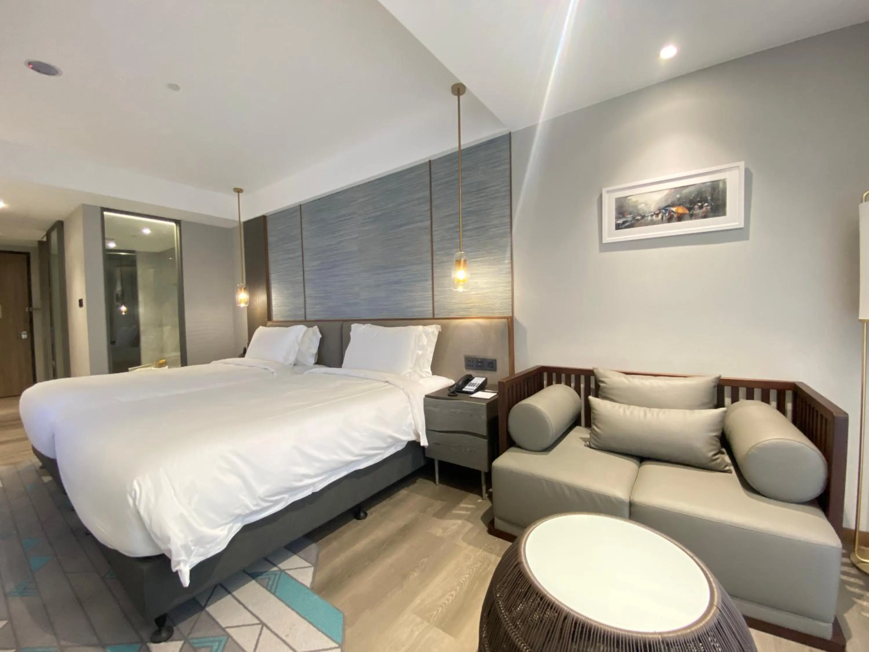 Photo of the whole room, Bed in Wyndham Sun Moon Lake