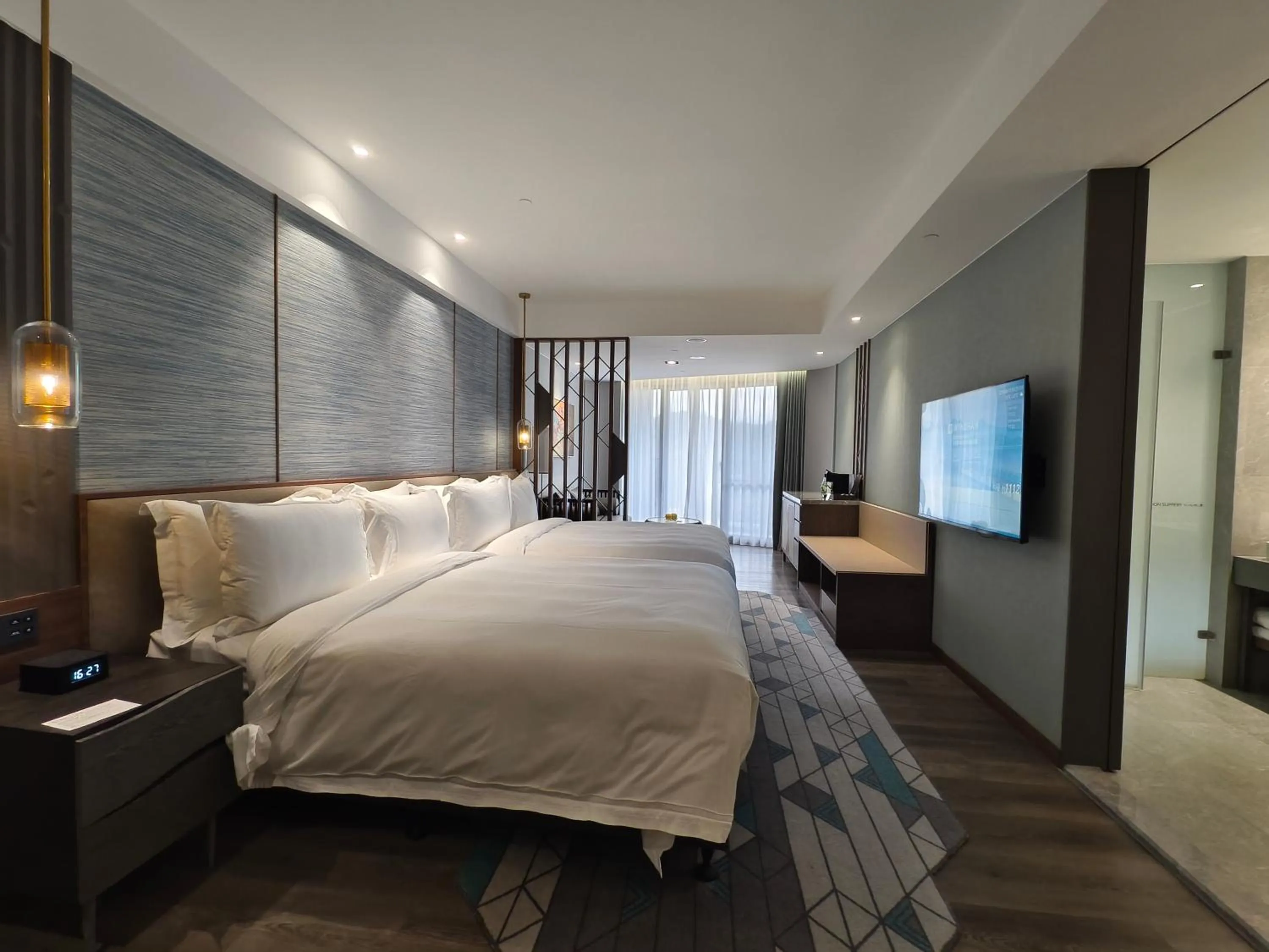 Property building, Bed in Wyndham Sun Moon Lake