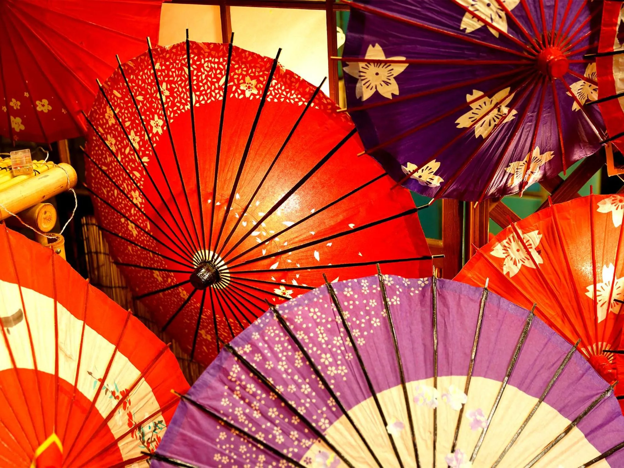 Decorative detail in Mikuma Hotel