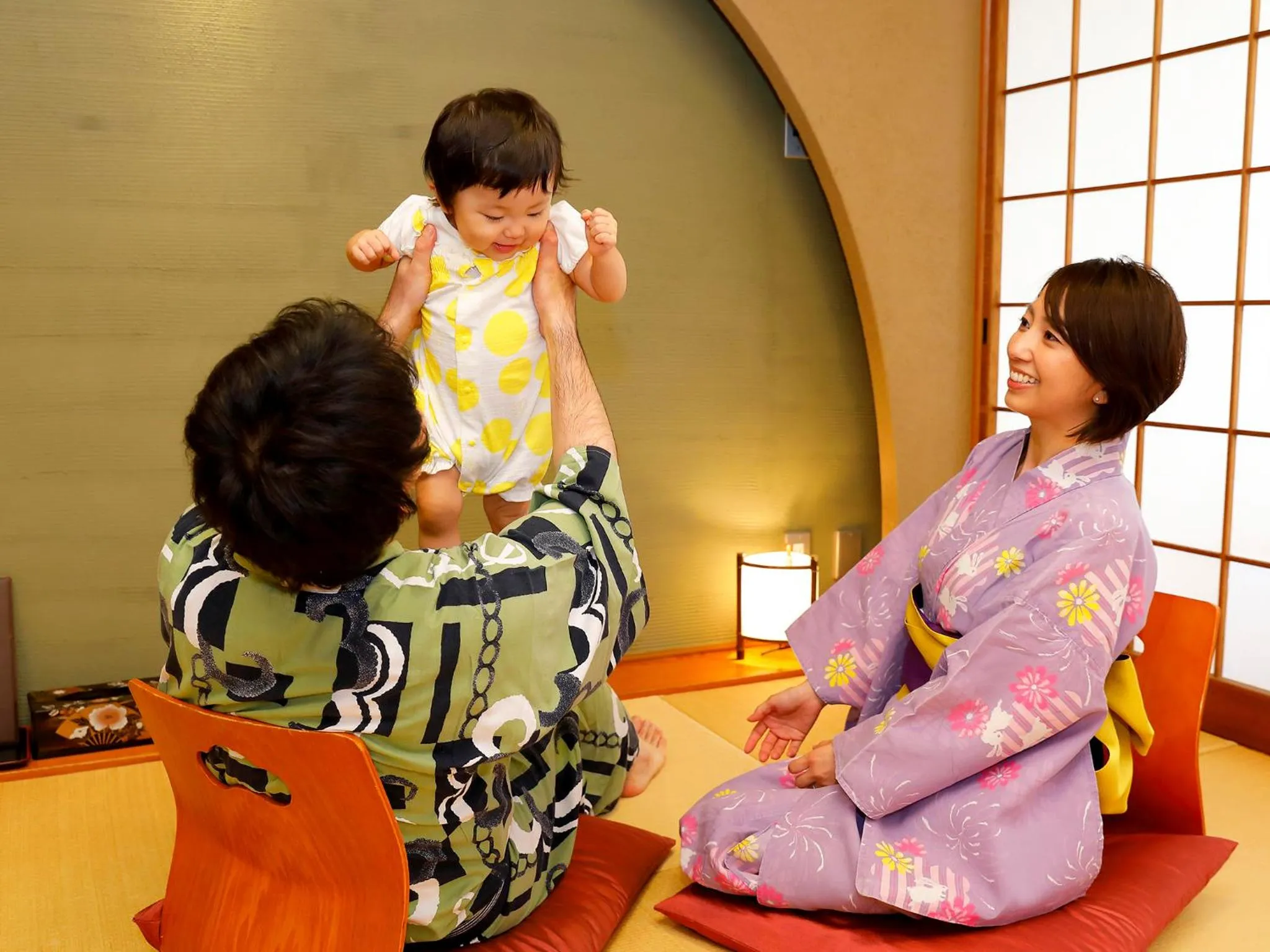 Family in Mikuma Hotel