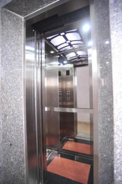 TV and multimedia in Hong Thien Ruby Hotel