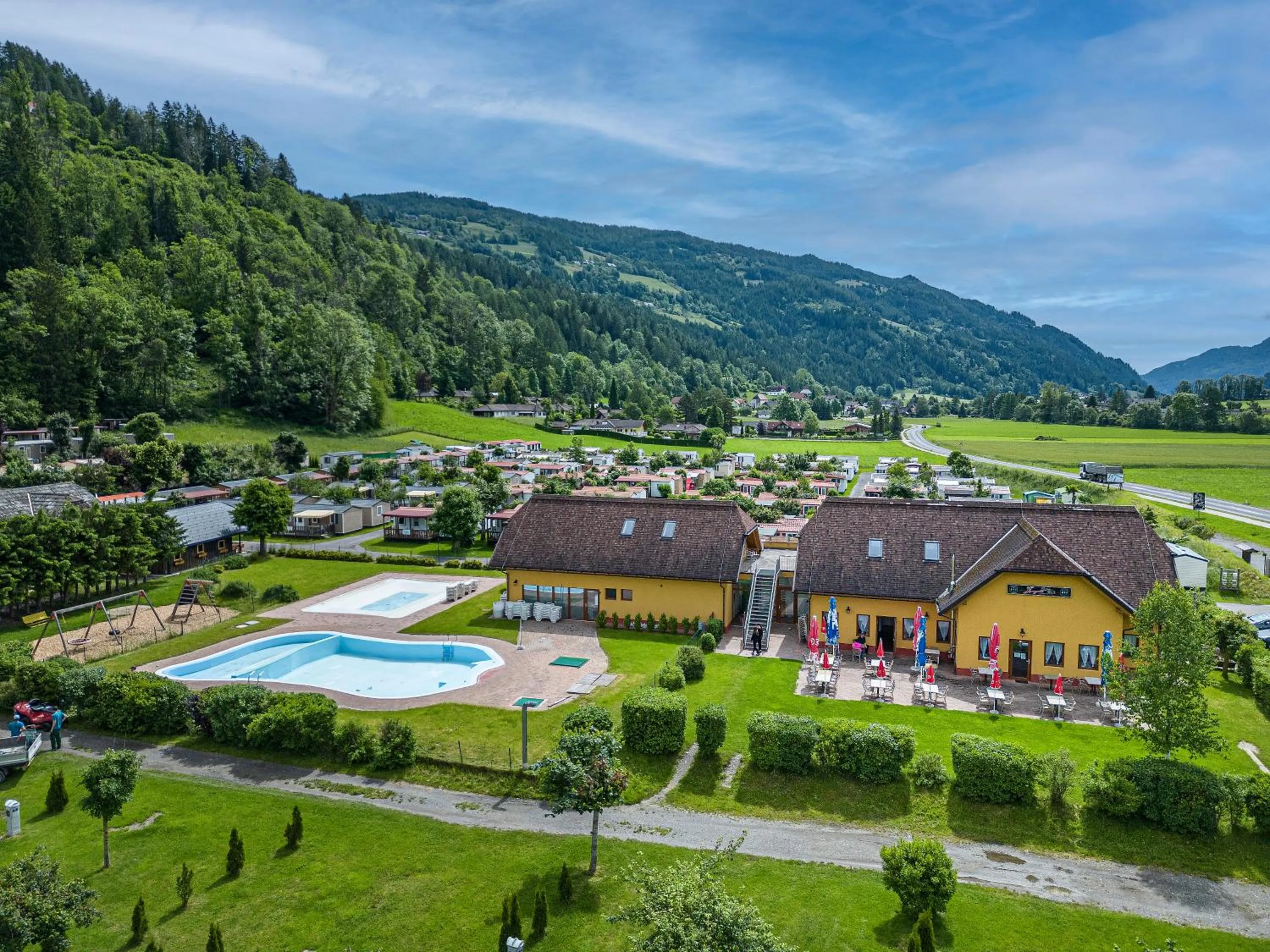 Albatross Mobile Homes on Camping Bella Austria