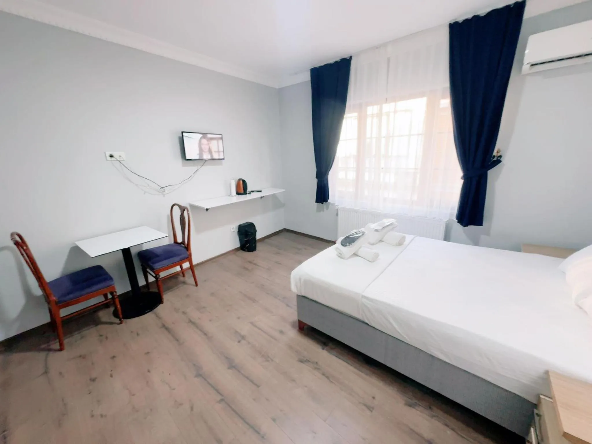 Bed in Taksim Centre Hotel
