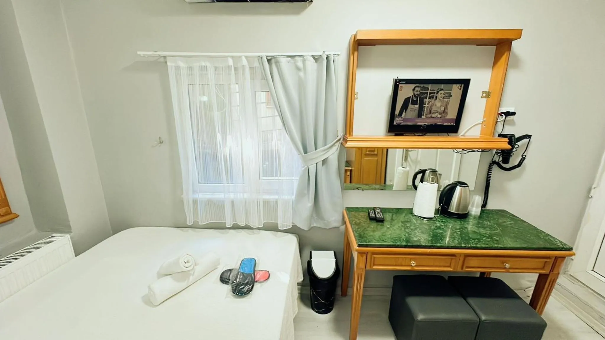 Bed in Taksim Centre Hotel