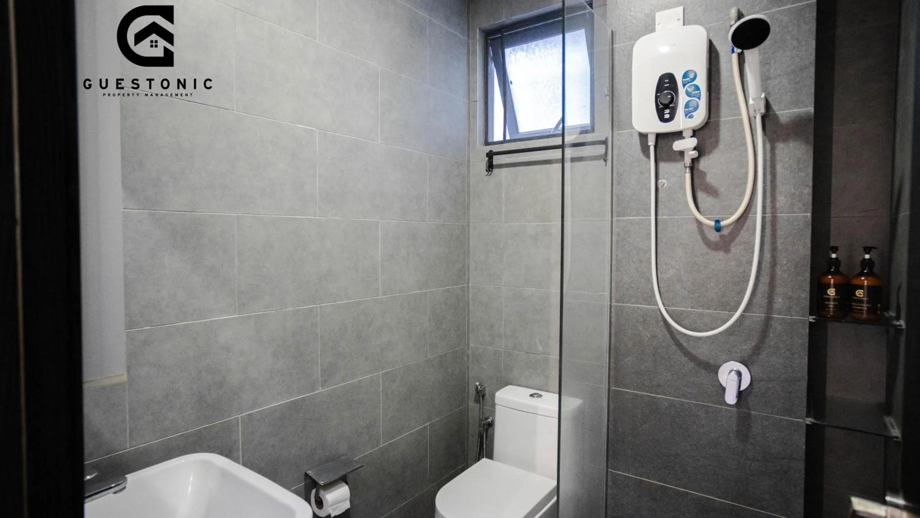 NeuSuite Cozy Studio by GUESTONIC