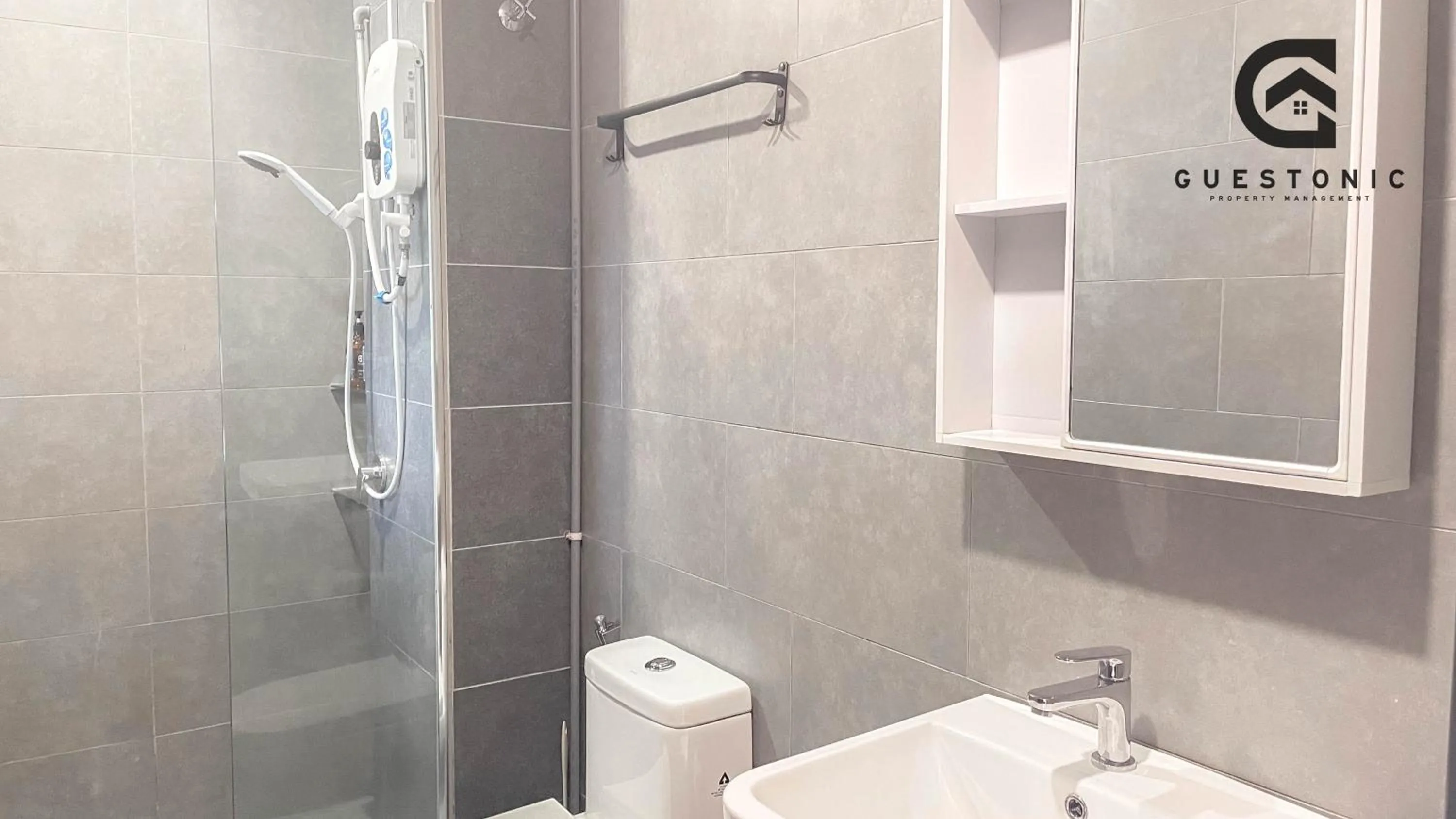 NeuSuite Cozy Studio by GUESTONIC