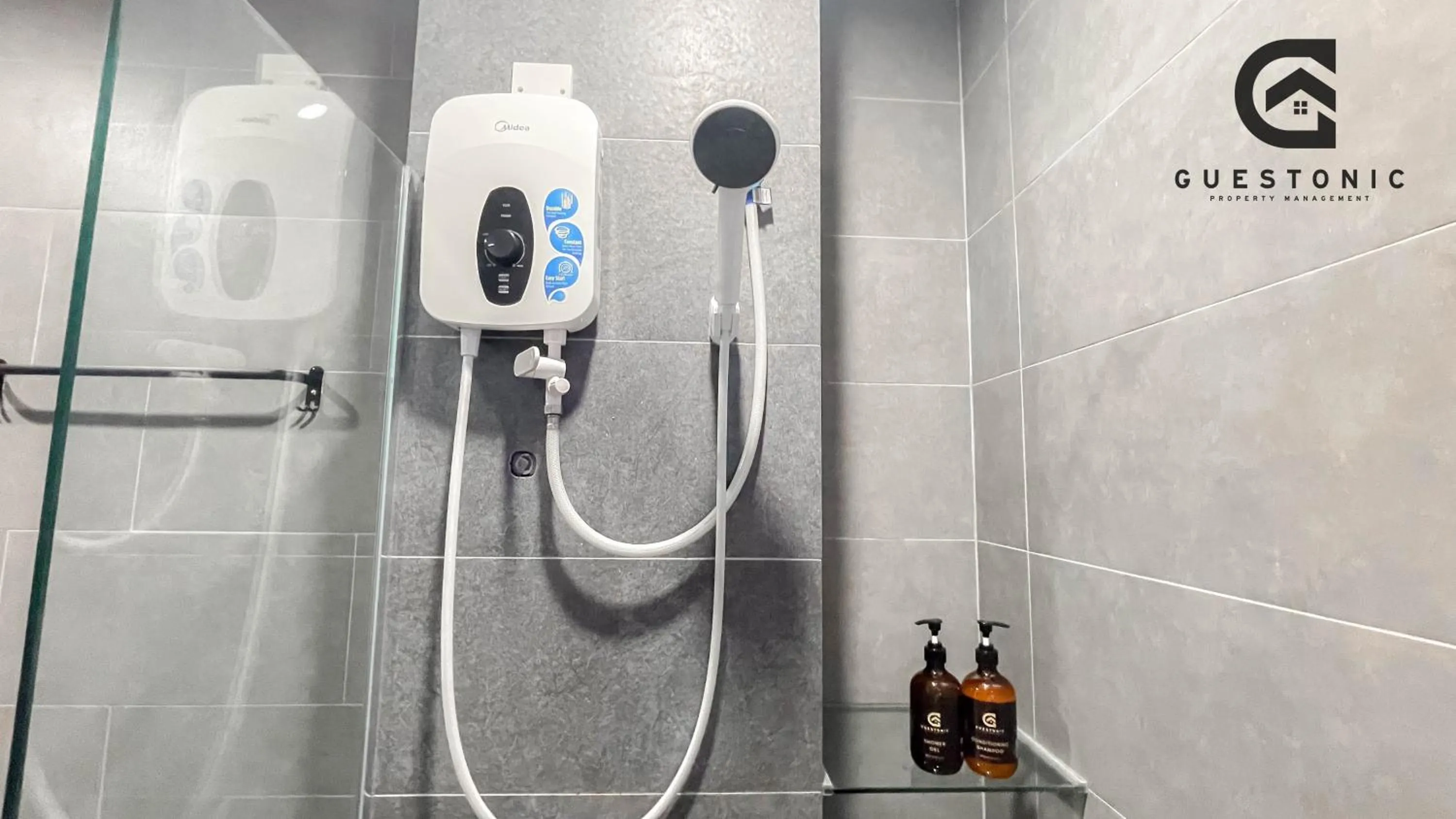 NeuSuite Cozy Studio by GUESTONIC