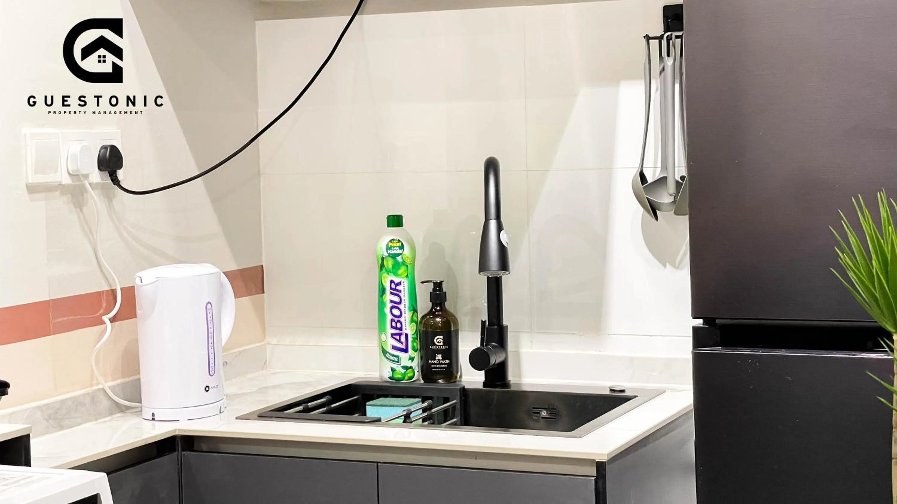 NeuSuite Cozy Studio by GUESTONIC