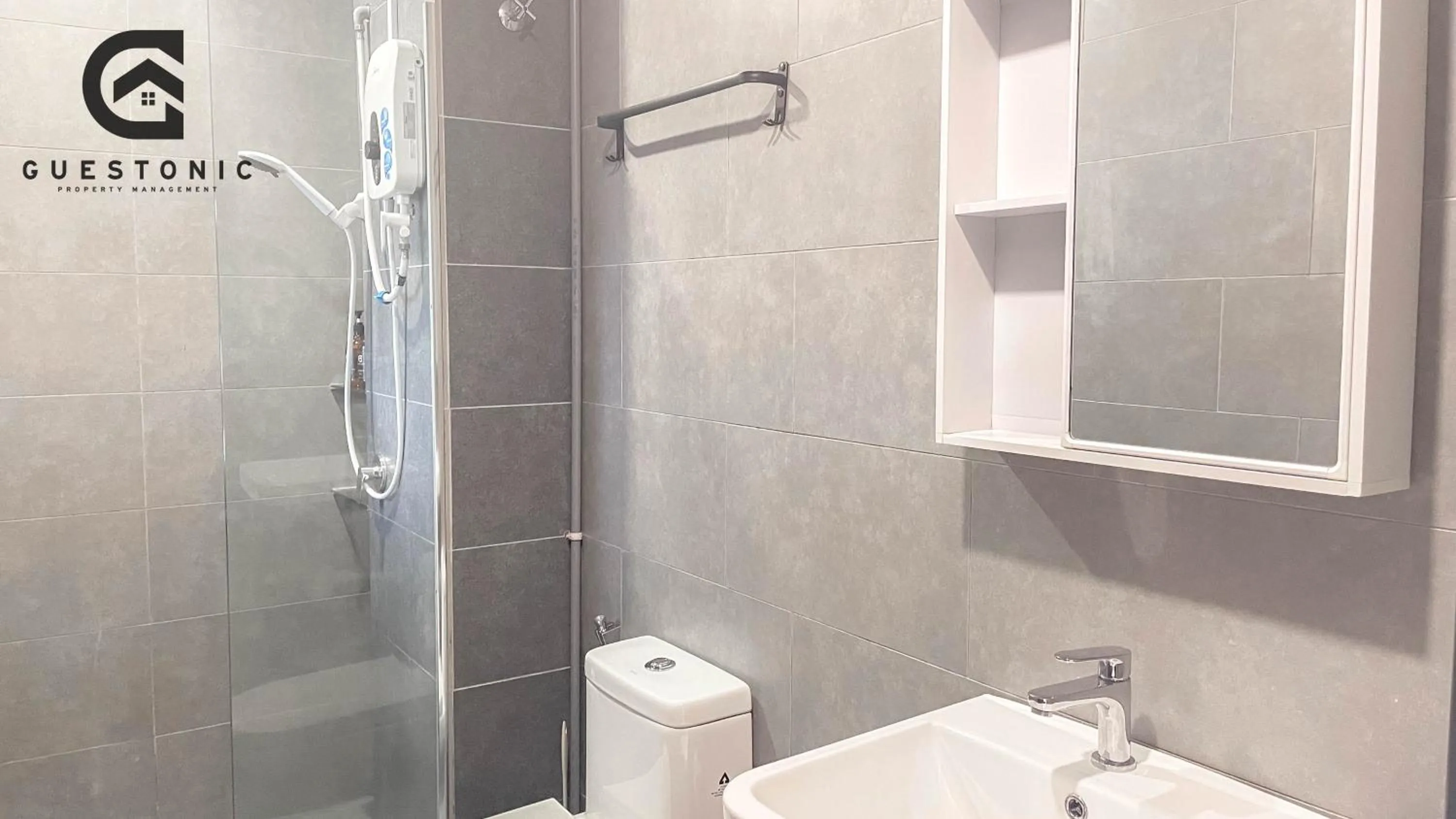 NeuSuite Cozy Studio by GUESTONIC