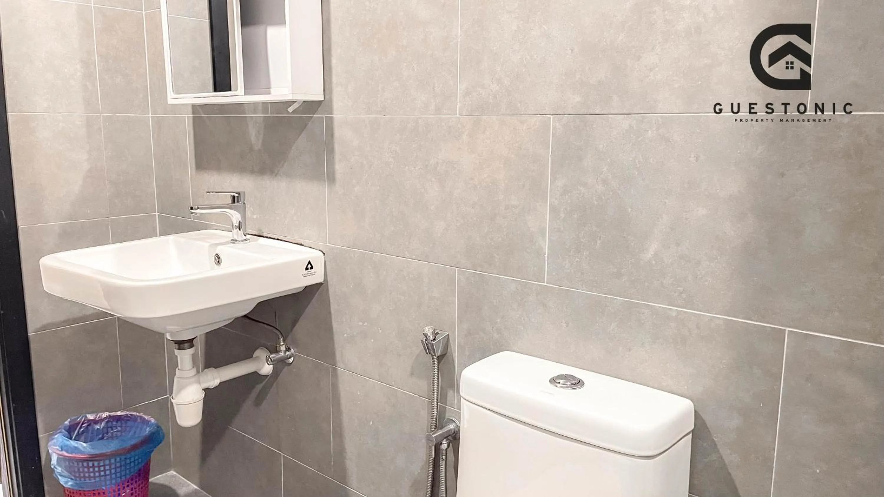 NeuSuite Cozy Studio by GUESTONIC